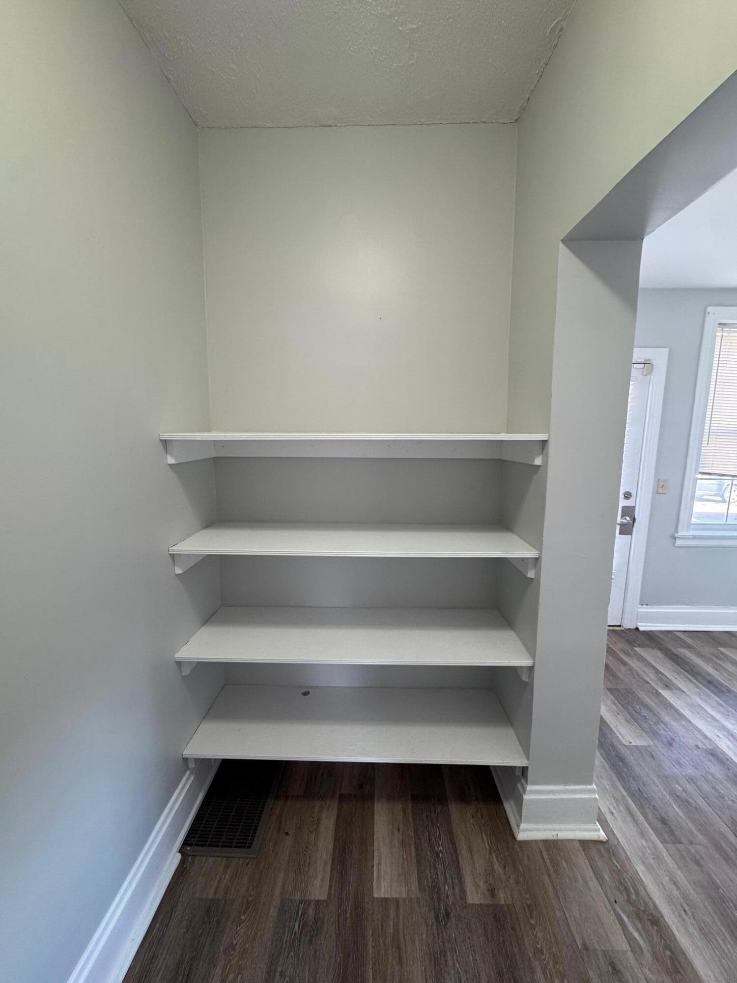 121 Maple Avenue Property Photo 8