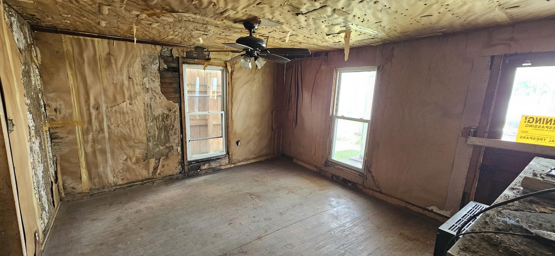 508 E 3rd Street Property Photo 6