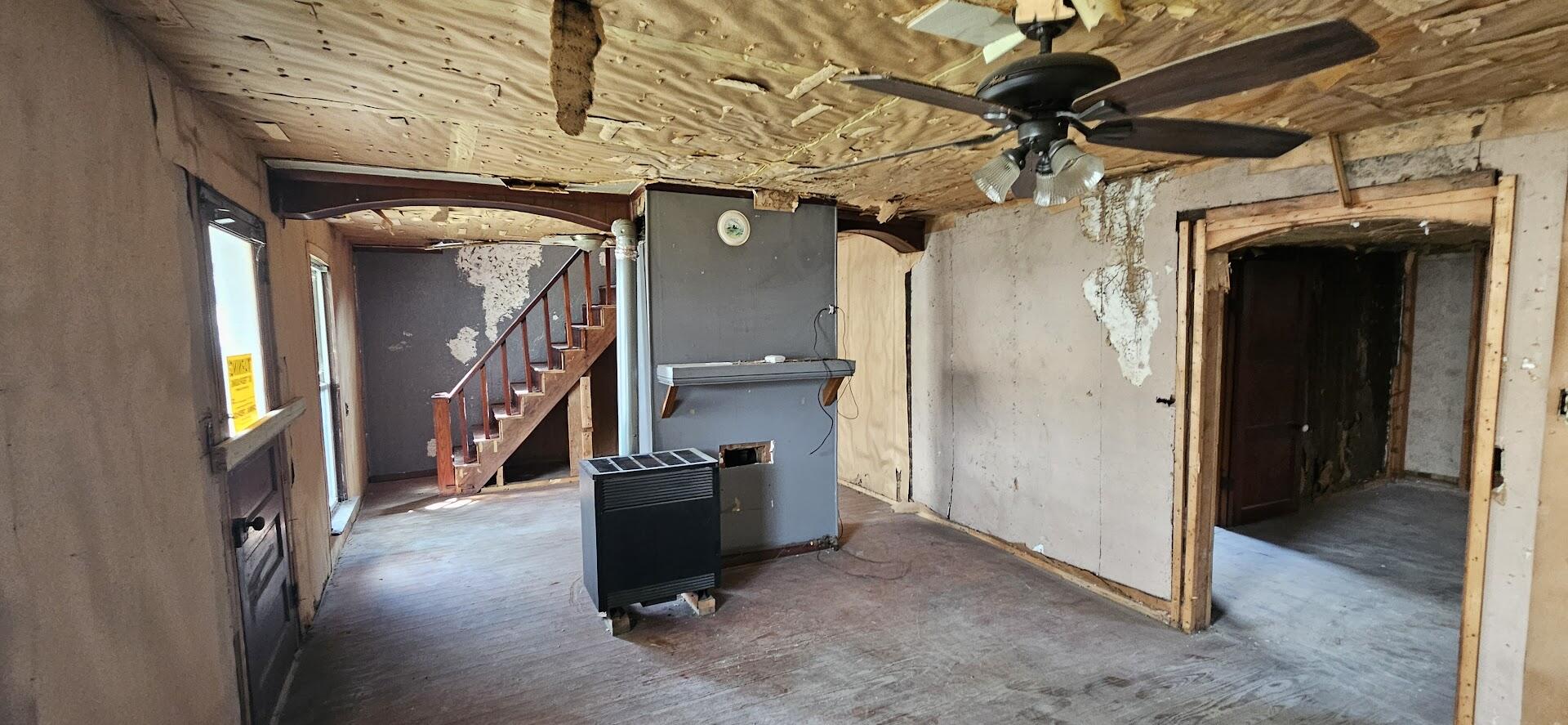 508 E 3rd Street Property Photo 7