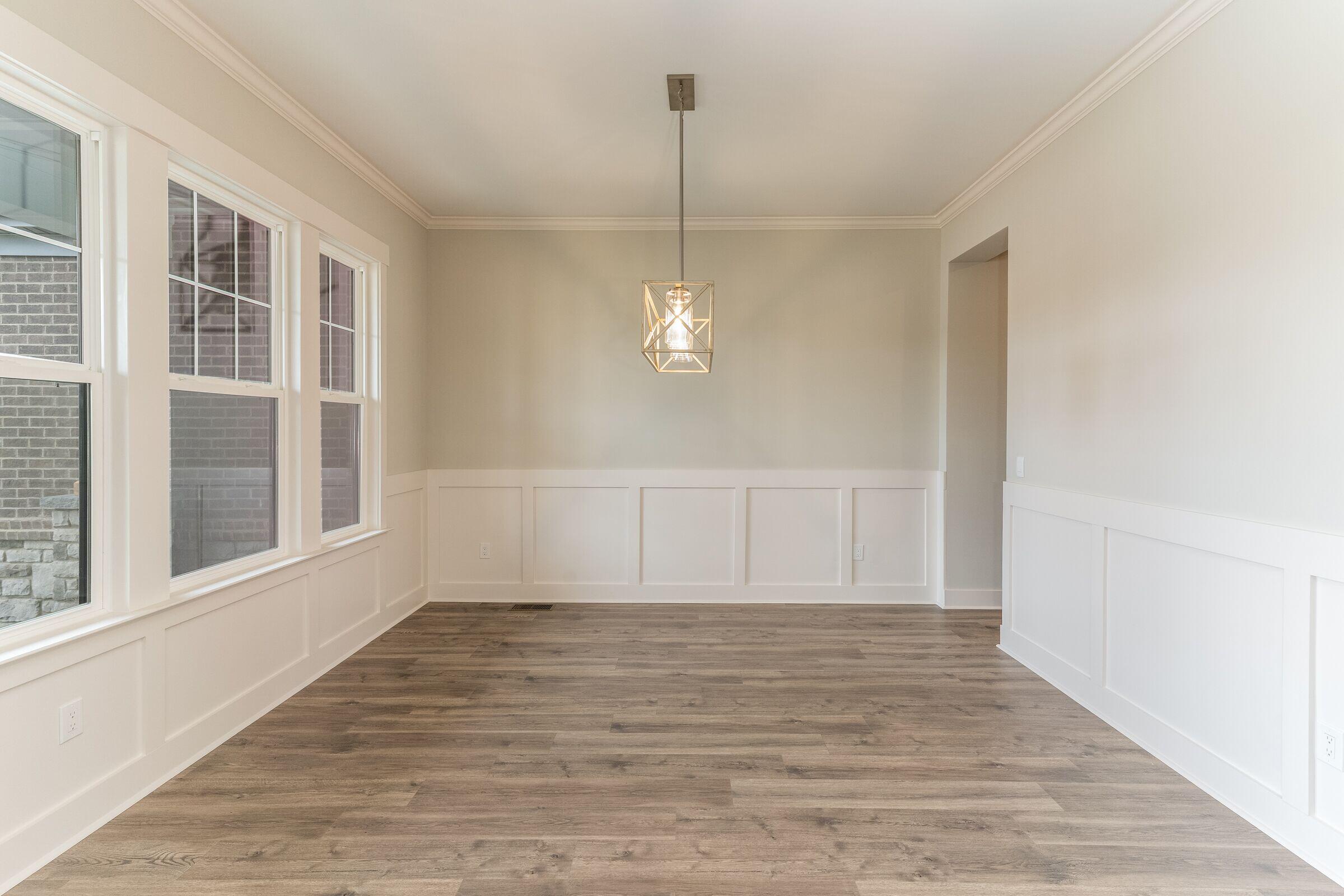 2309 Bentwood Court Property Photo 9