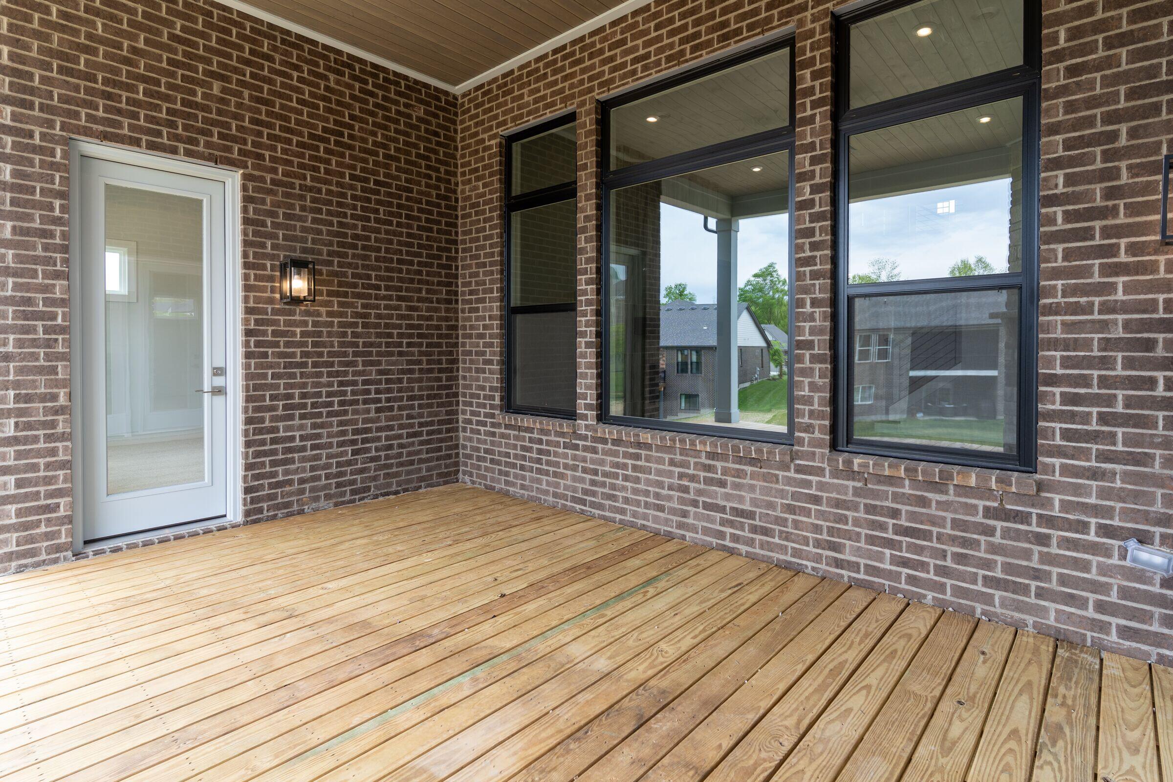 2309 Bentwood Court Property Photo 25