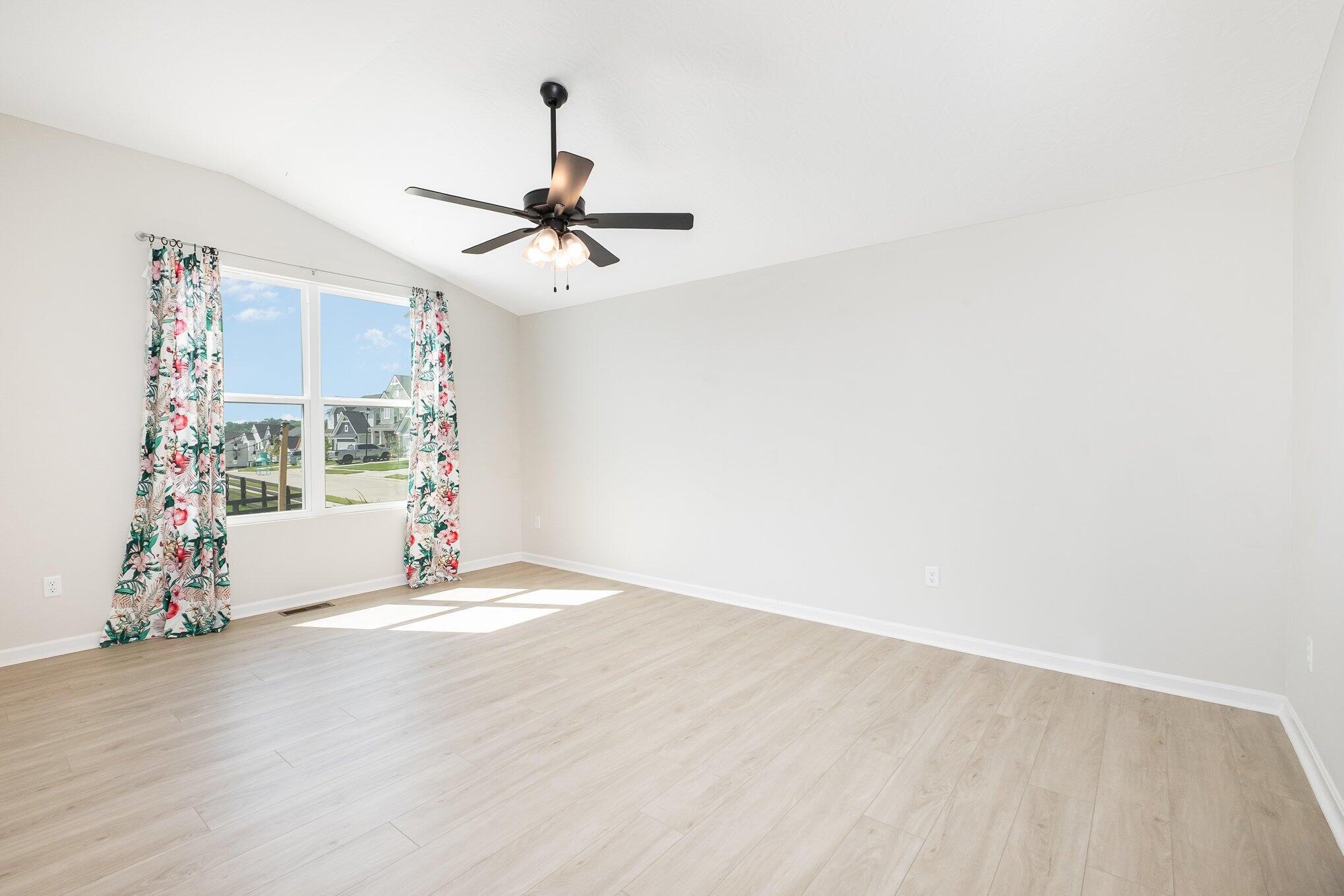 11035 Woodmont Way Property Photo 11