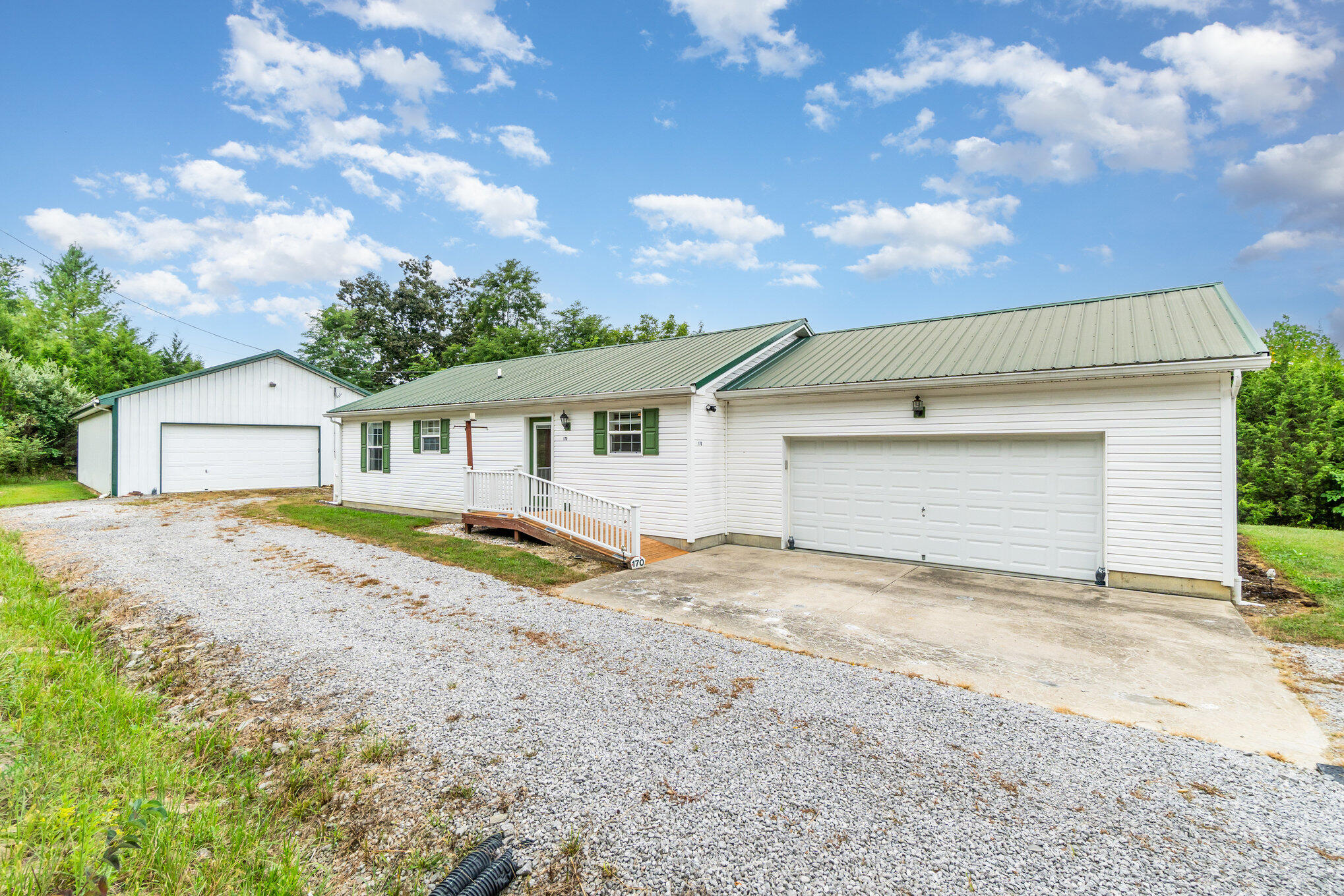 170 Buffalo Ridge Road Property Photo 1
