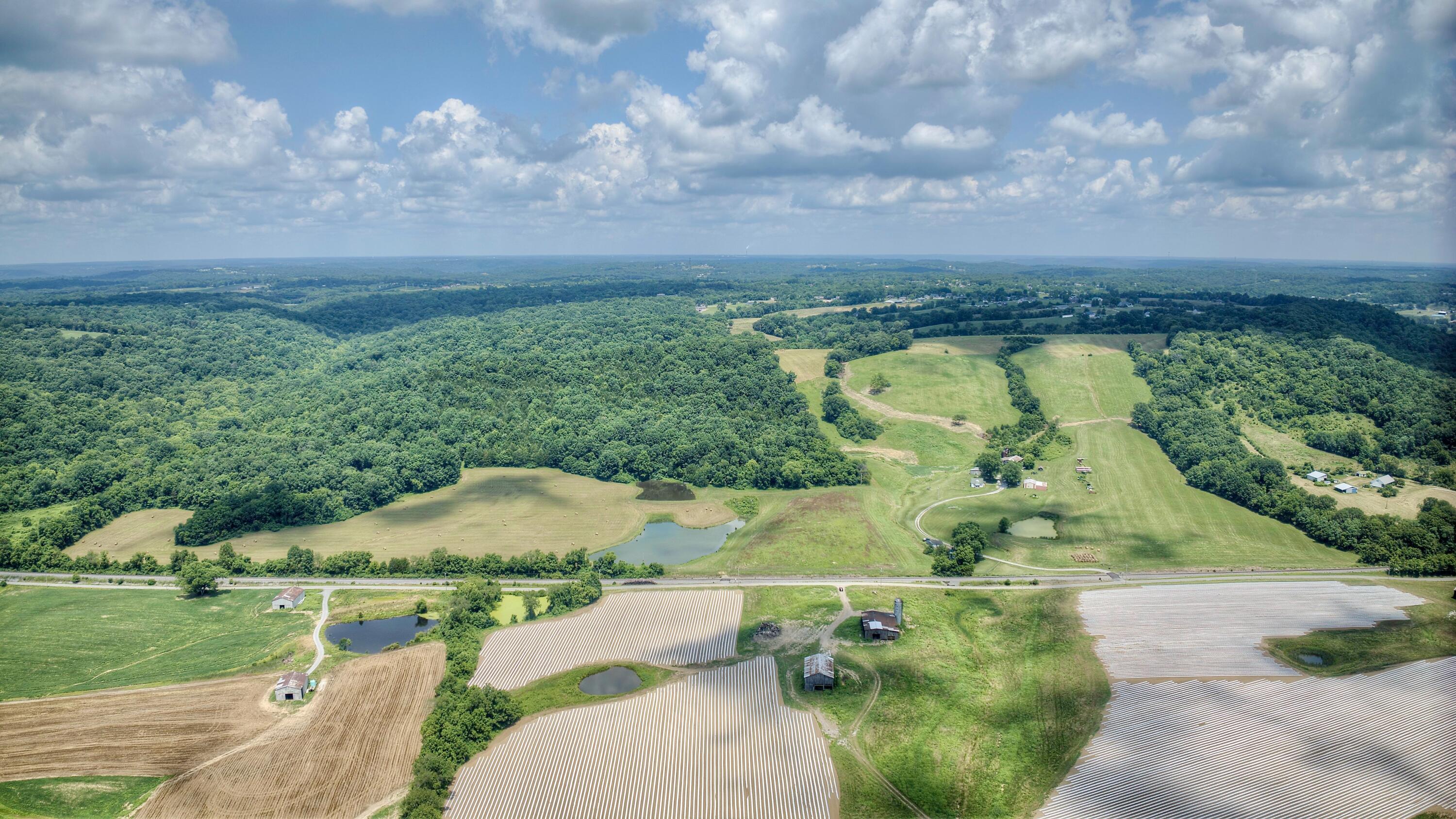 3386 Ky-467 Property Photo 2