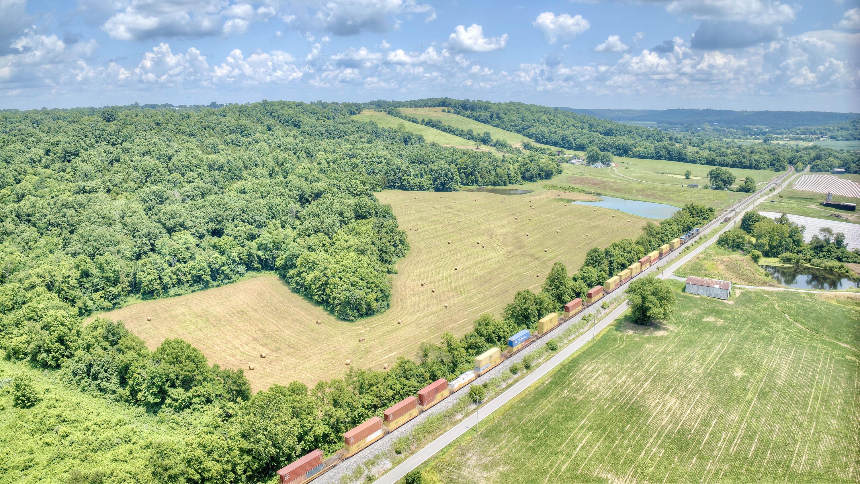 3386 Ky-467 Property Photo 13