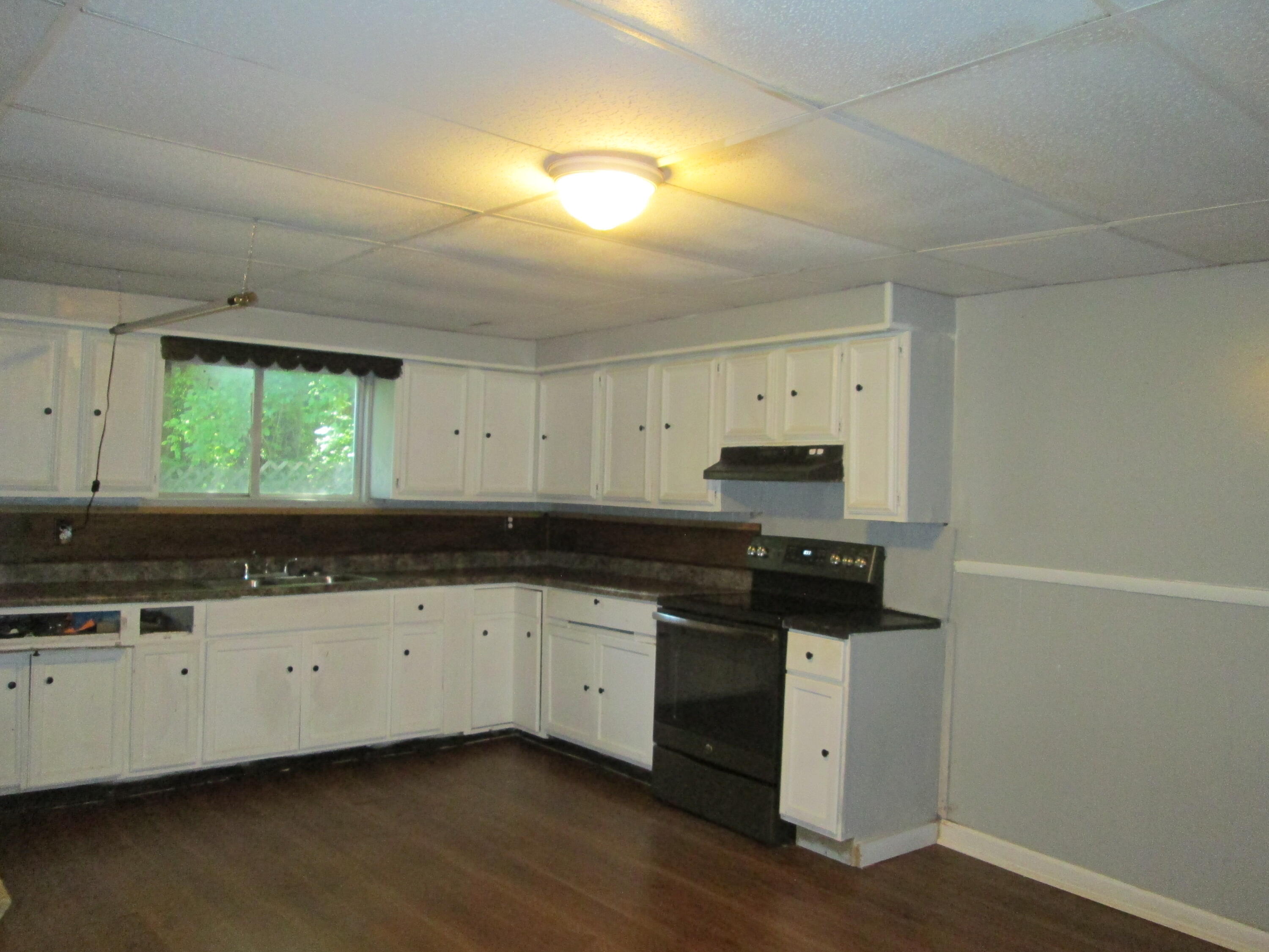427 River Road Property Photo 16