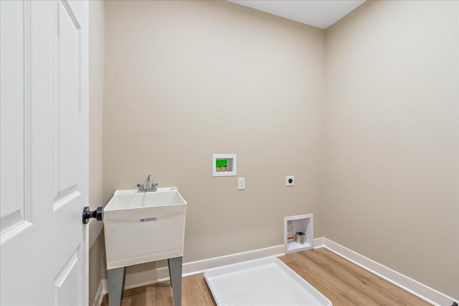 2477 Ruthwood Lane Property Photo 26