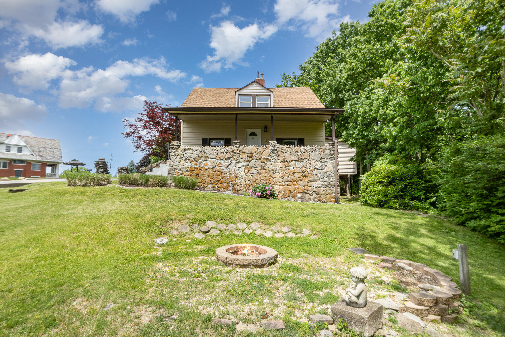 100 Mayo Circle Property Photo 22