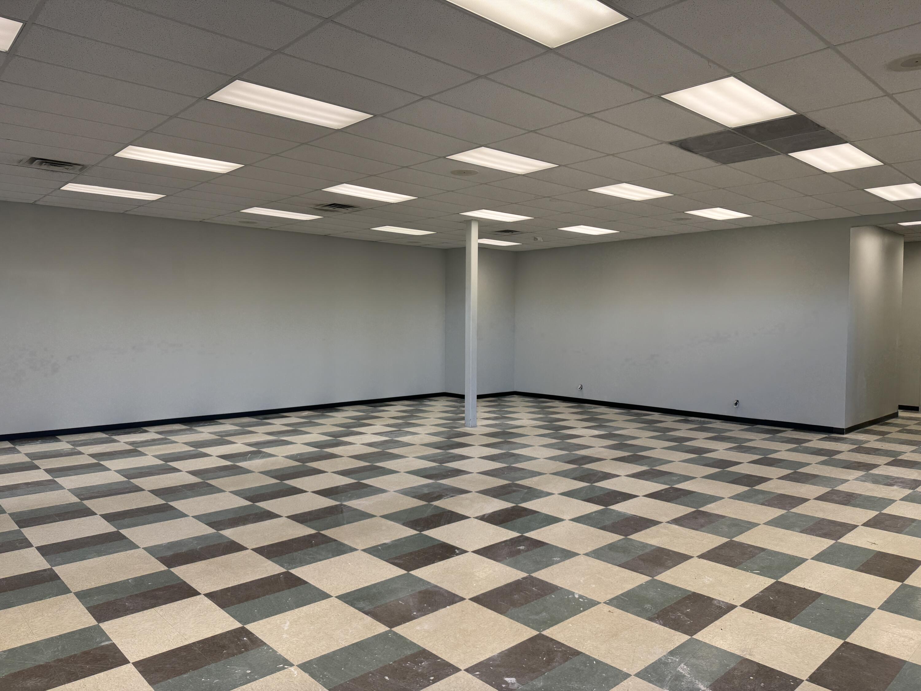 700 Violet Road Property Photo 2