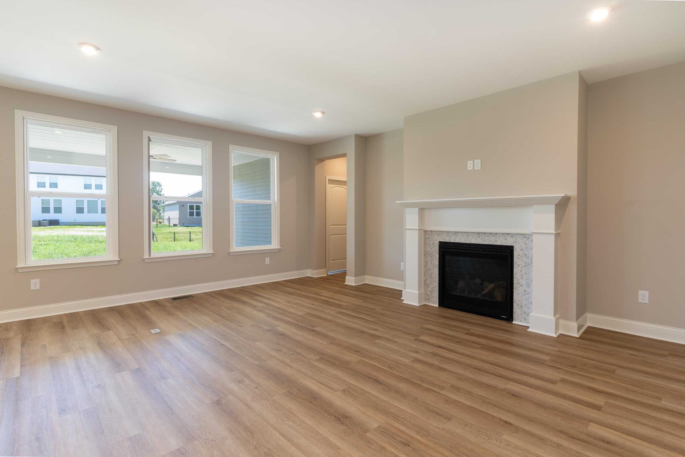 8759 Marais Drive Property Photo 8