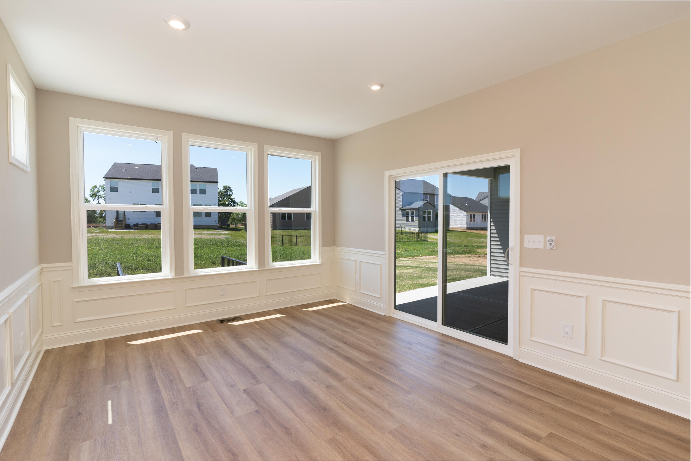 8759 Marais Drive Property Photo 17