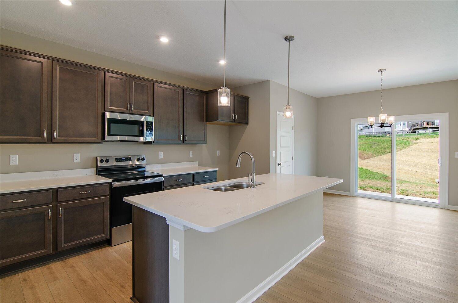 1707 Cherry Blossom Drive Property Photo 3
