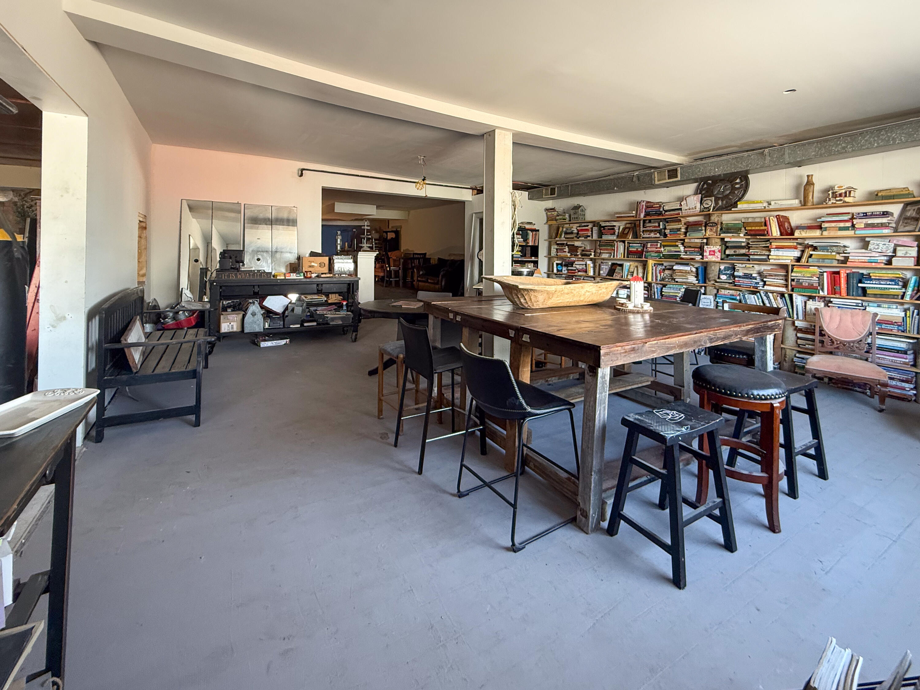 3439 Decoursey Avenue Property Photo 4