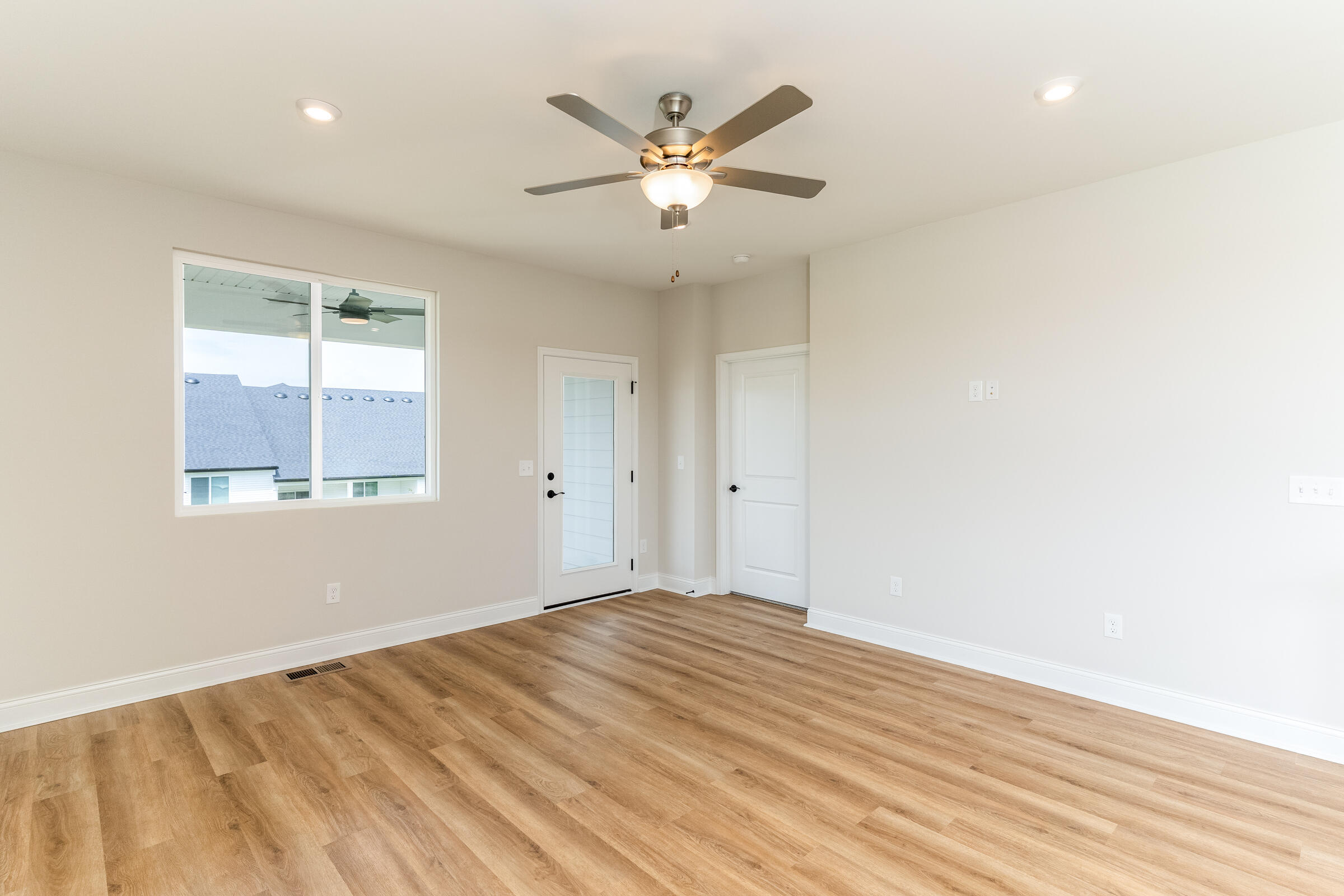 2175 Esplanade Street Property Photo 14