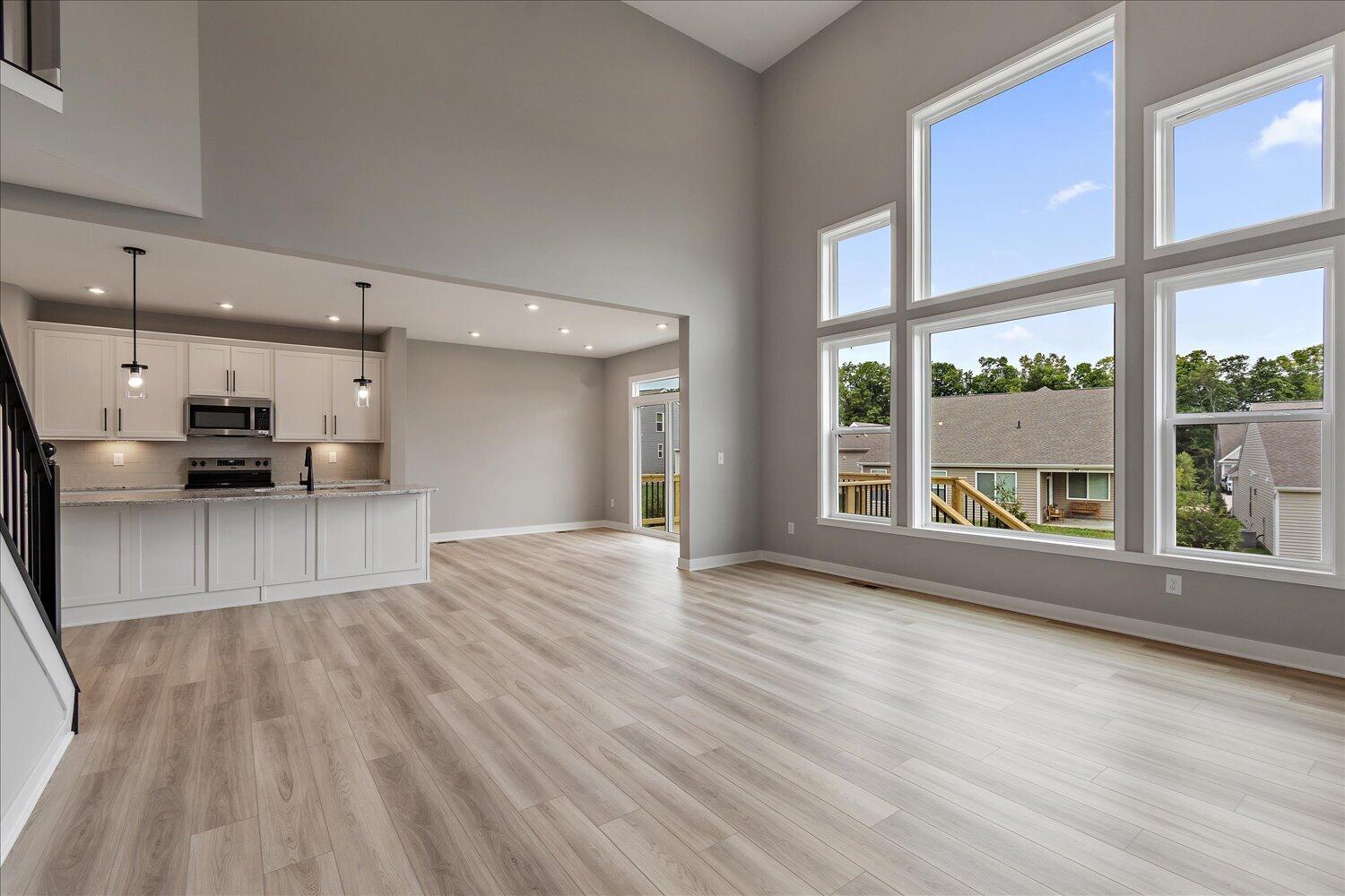 3929 Circollo Drive Property Photo 10