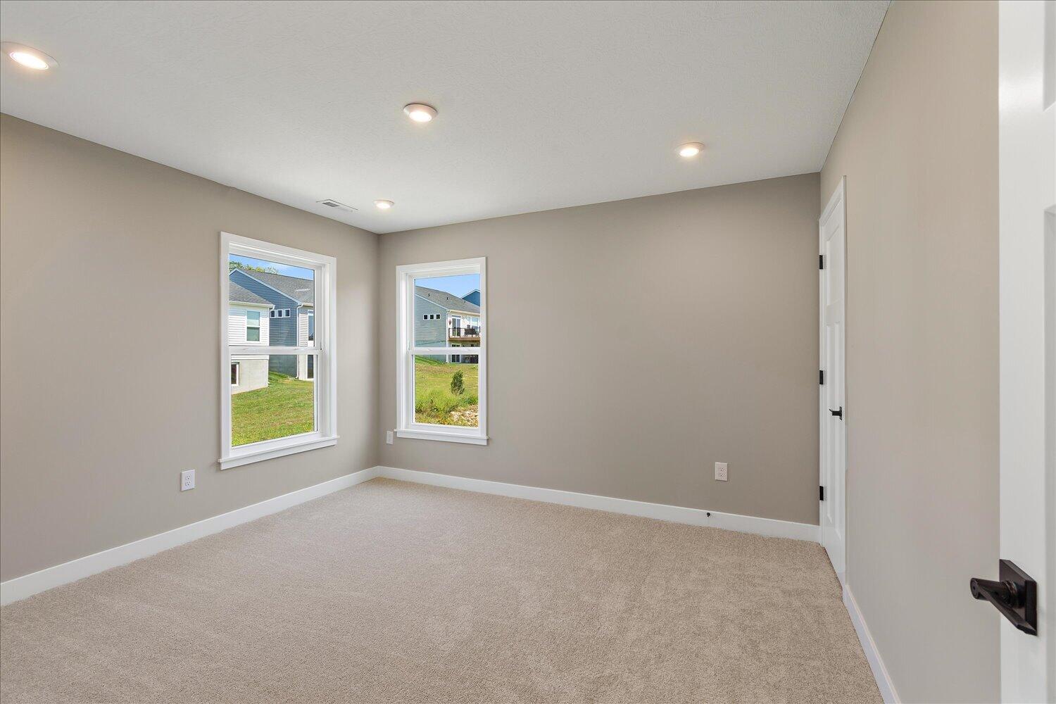 3965 Circollo Drive Property Photo 24