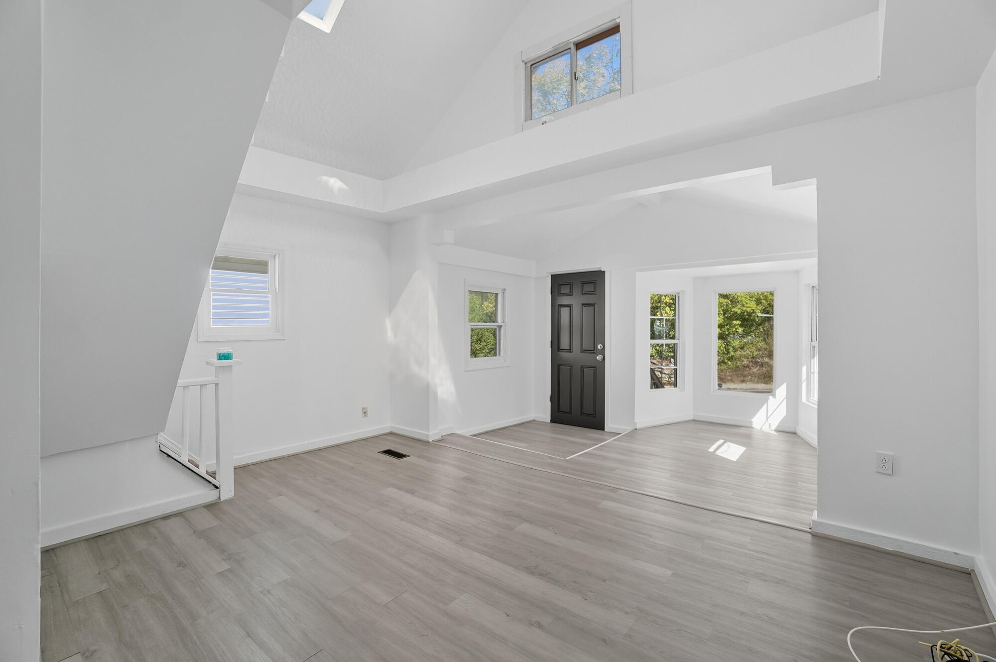 319 Altamont Road Property Photo 6