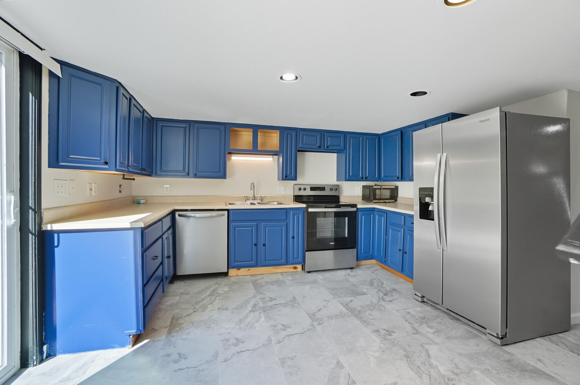 319 Altamont Road Property Photo 14