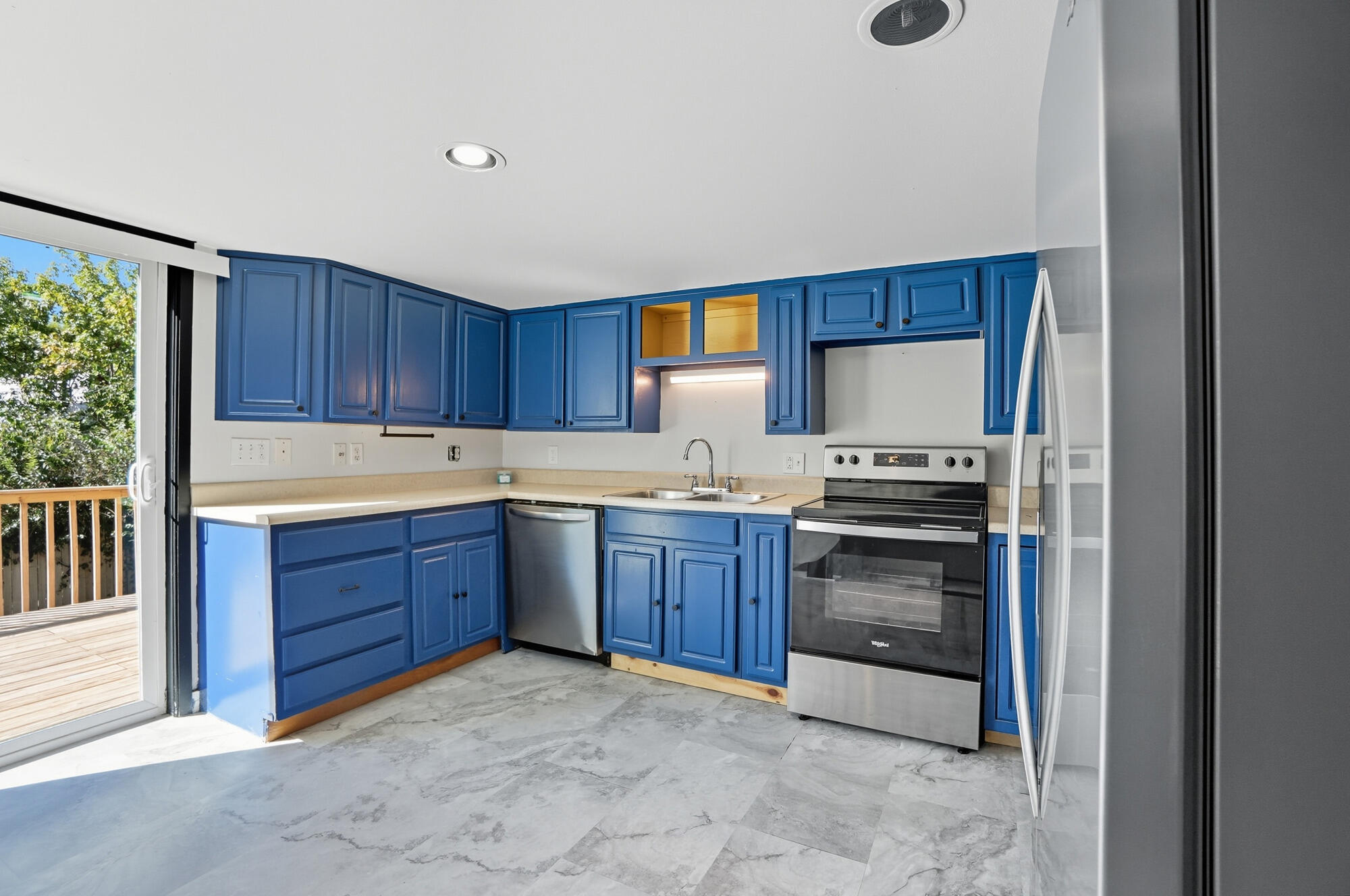 319 Altamont Road Property Photo 15