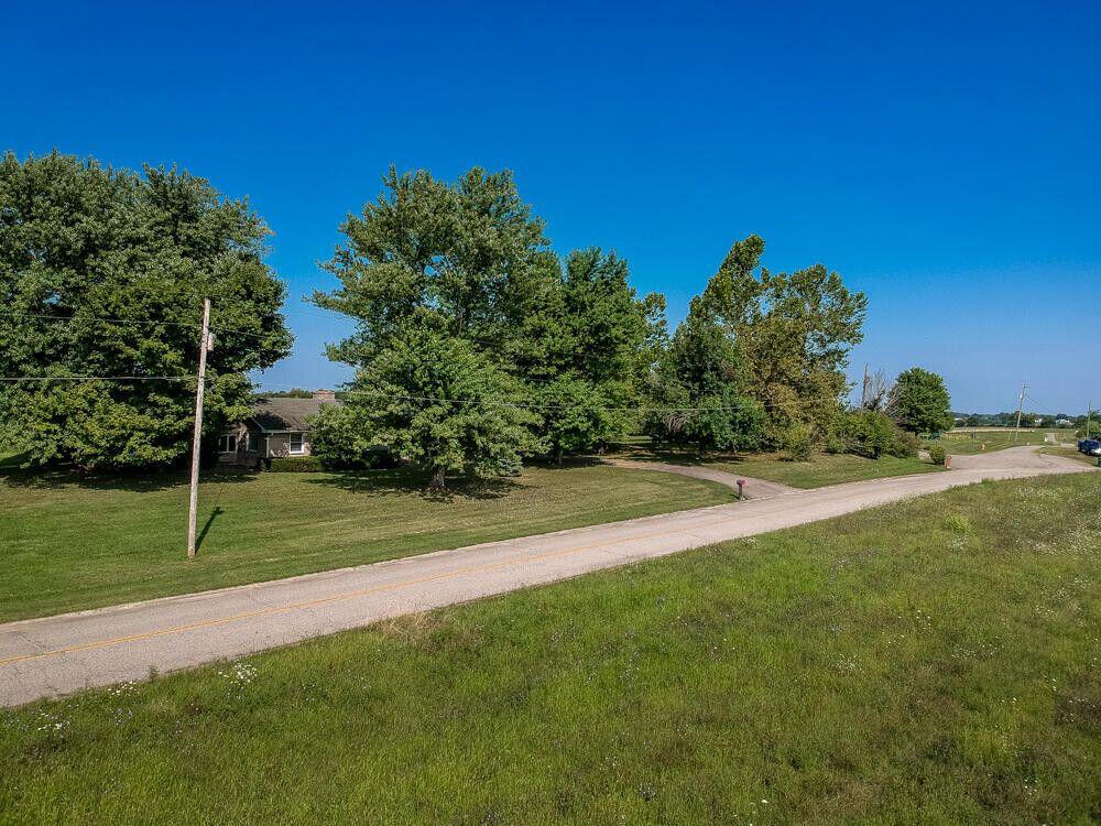 640209 Property Photo 16