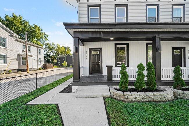 1324 Scott Street Property Photo 1