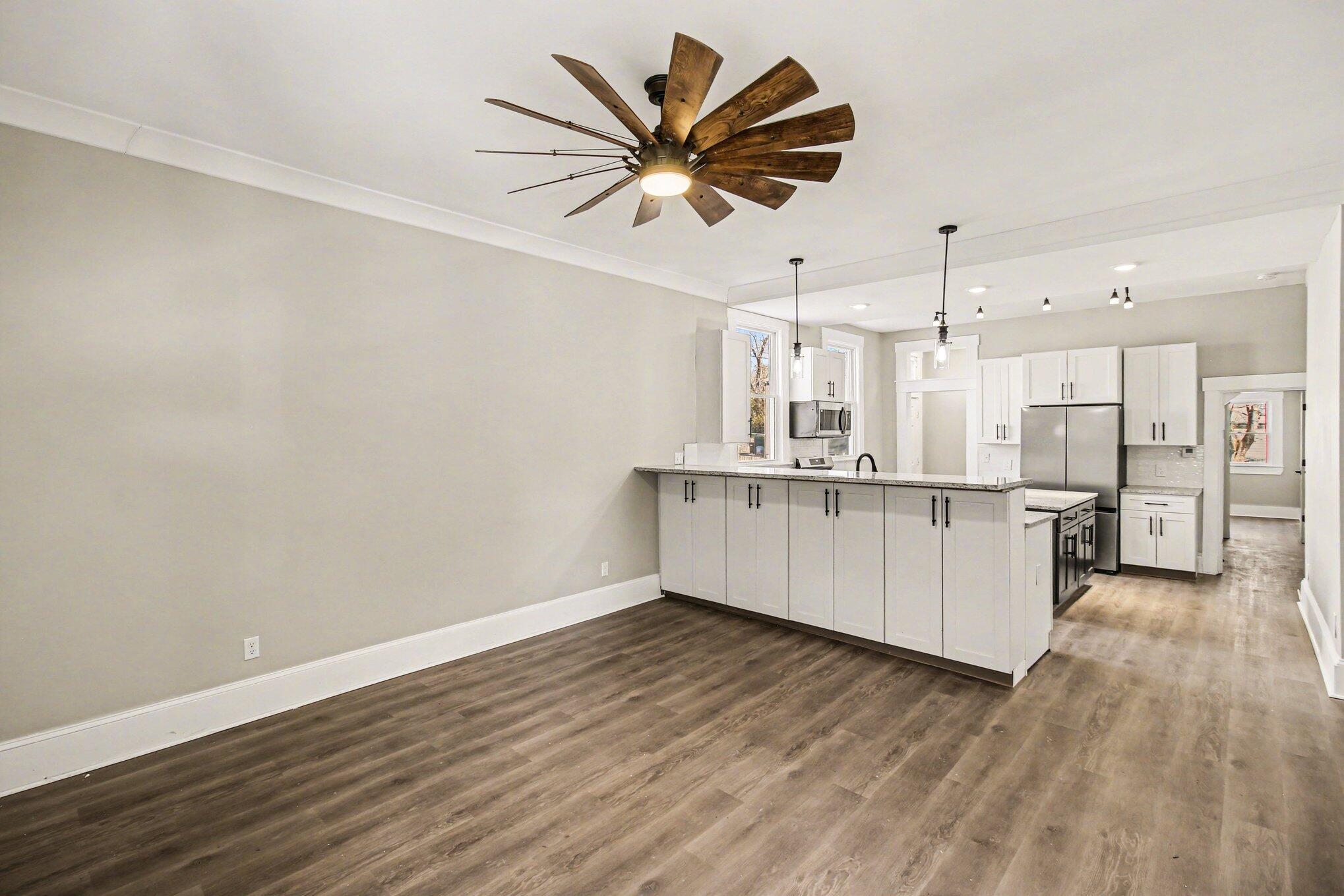 1324 Scott Street Property Photo 5
