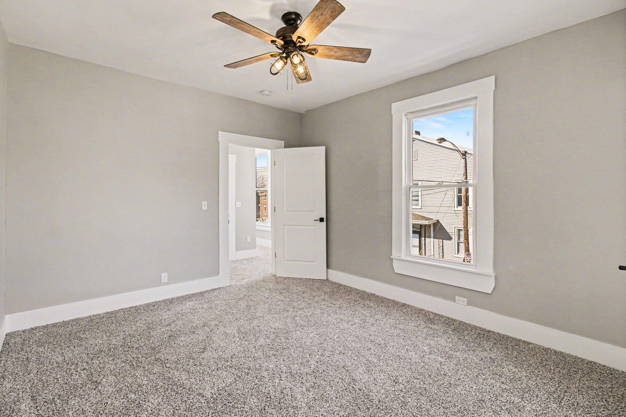 1324 Scott Street Property Photo 18