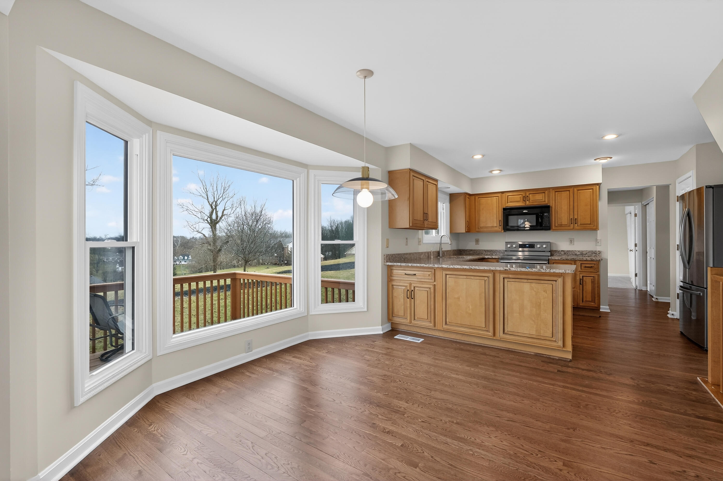 9754 Windsor Way Property Photo 16