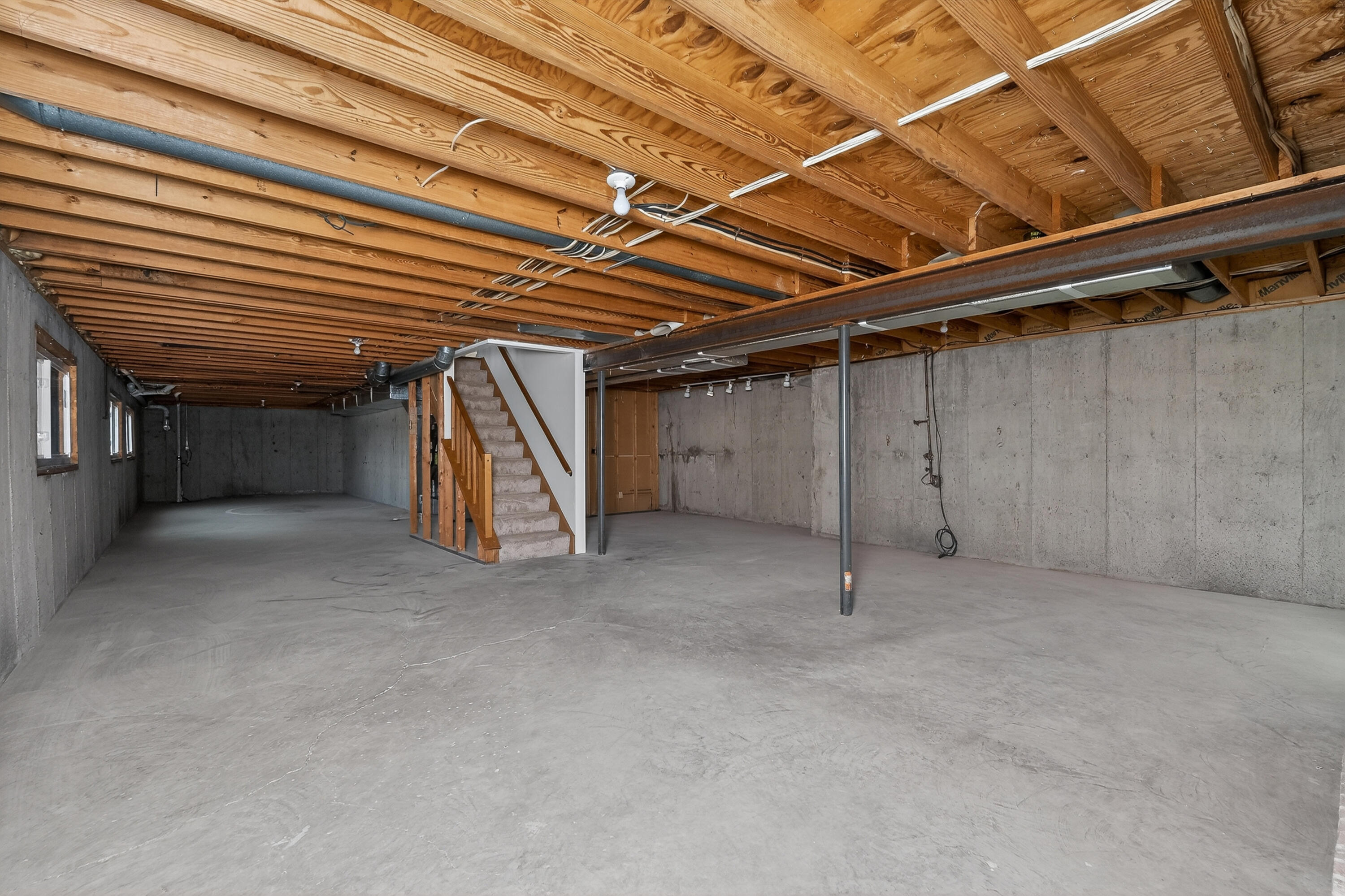 9754 Windsor Way Property Photo 43