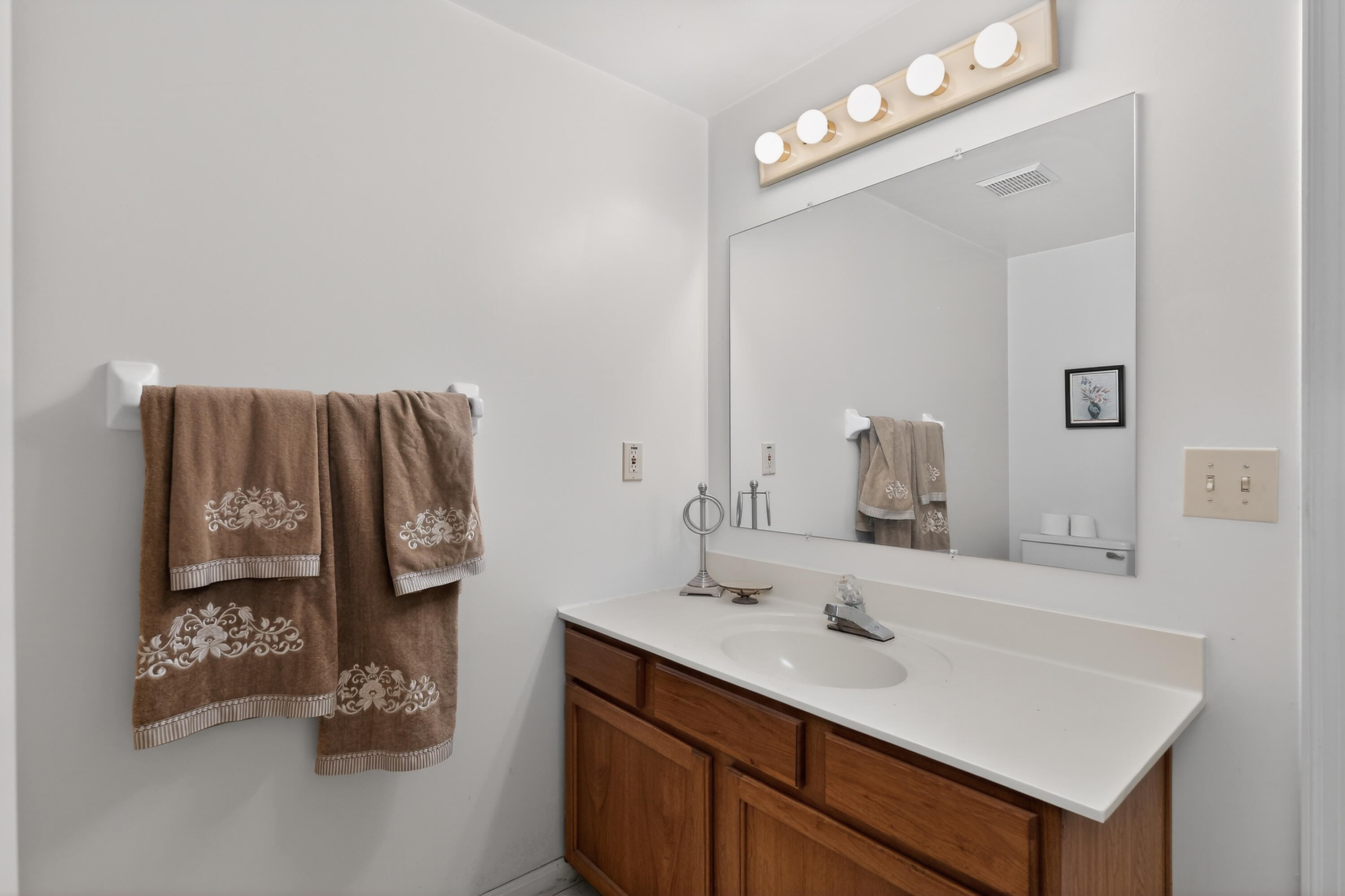 9754 Windsor Way Property Photo 46