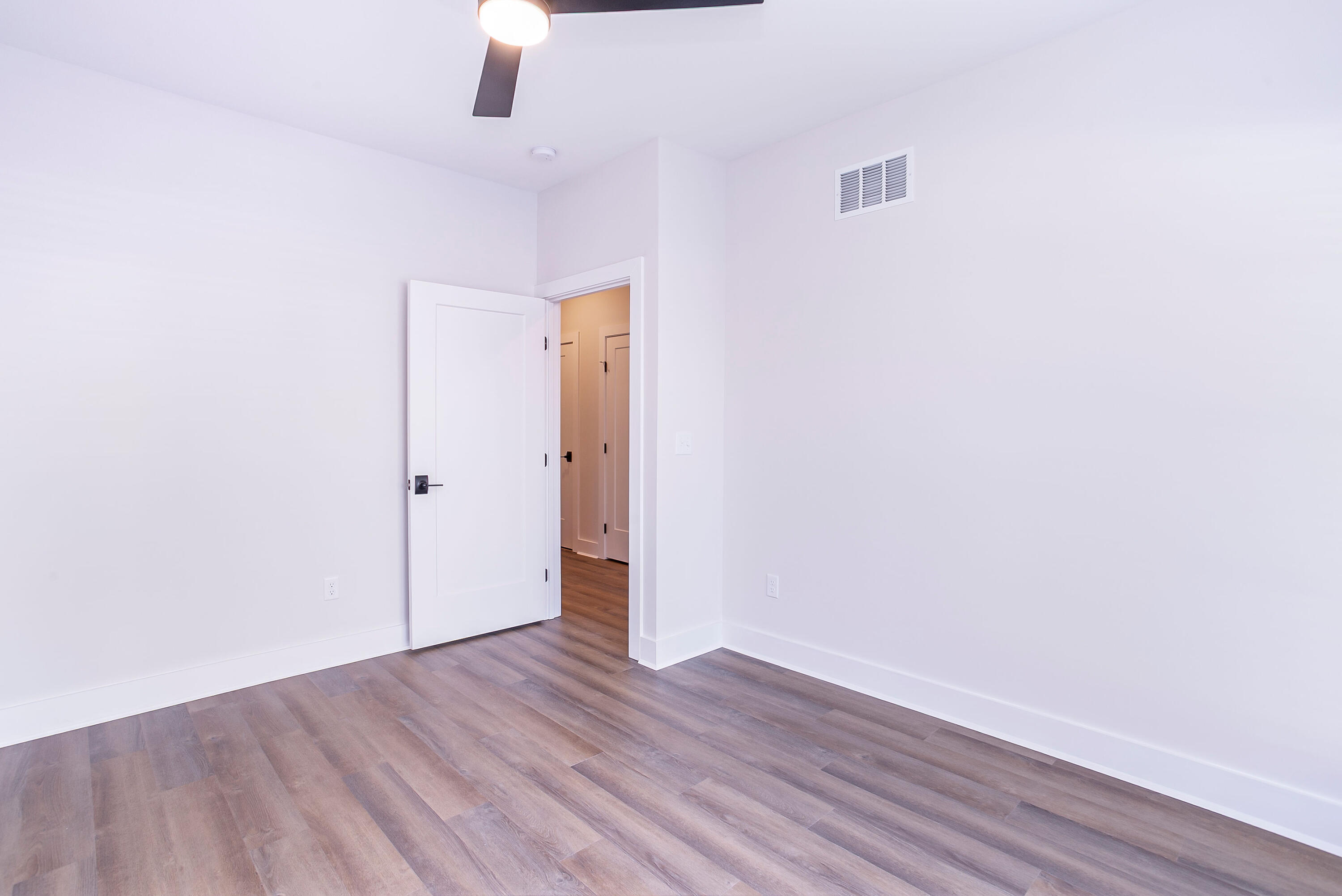 232 E Southgate Street Property Photo 14