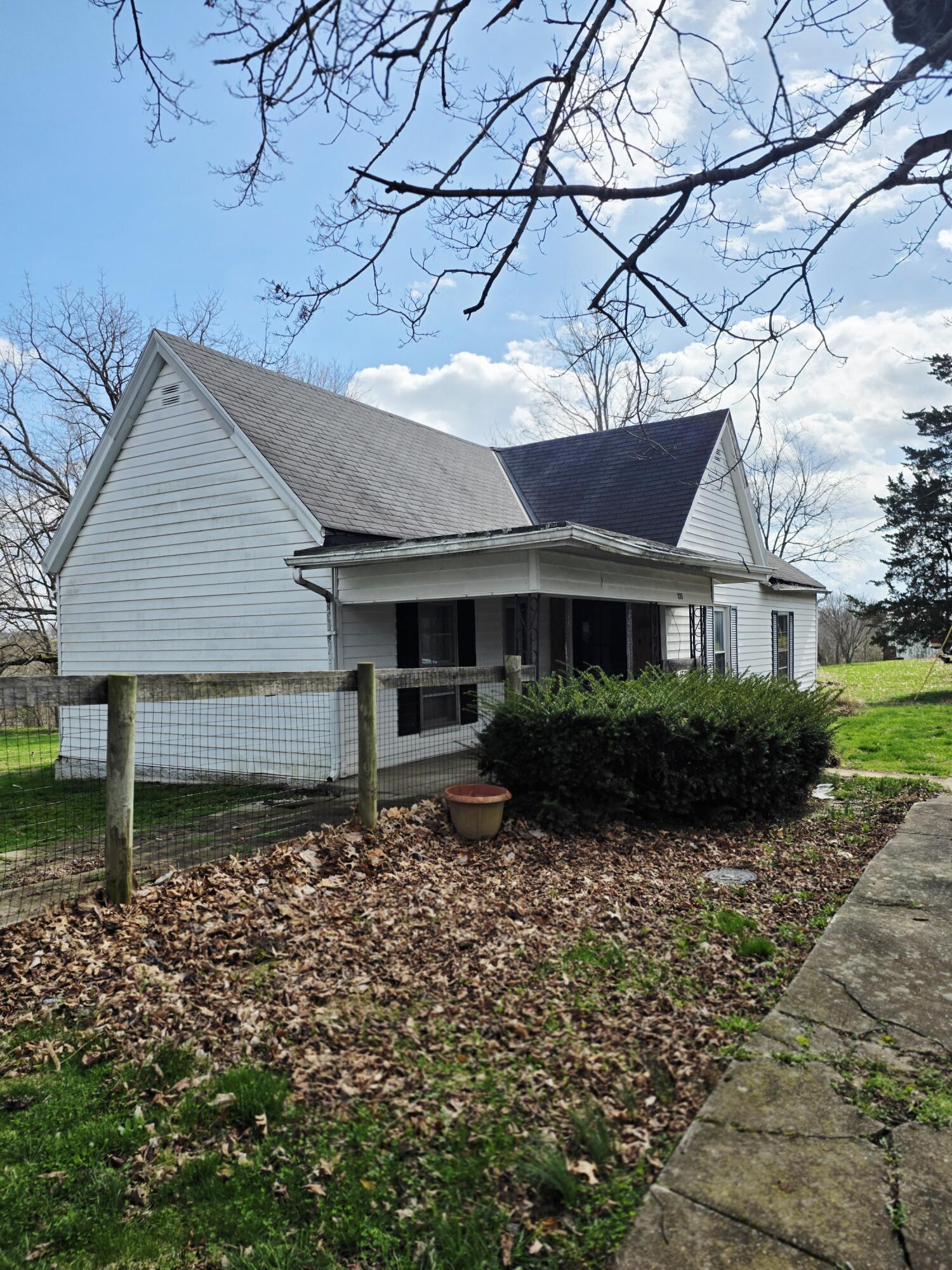 235 Garrett Avenue Property Photo 4