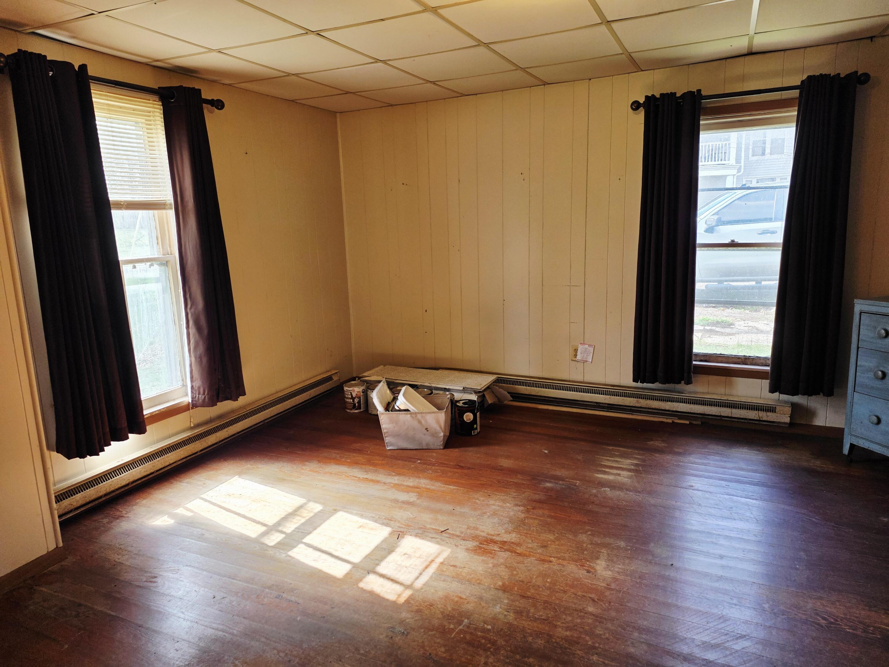 235 Garrett Avenue Property Photo 23