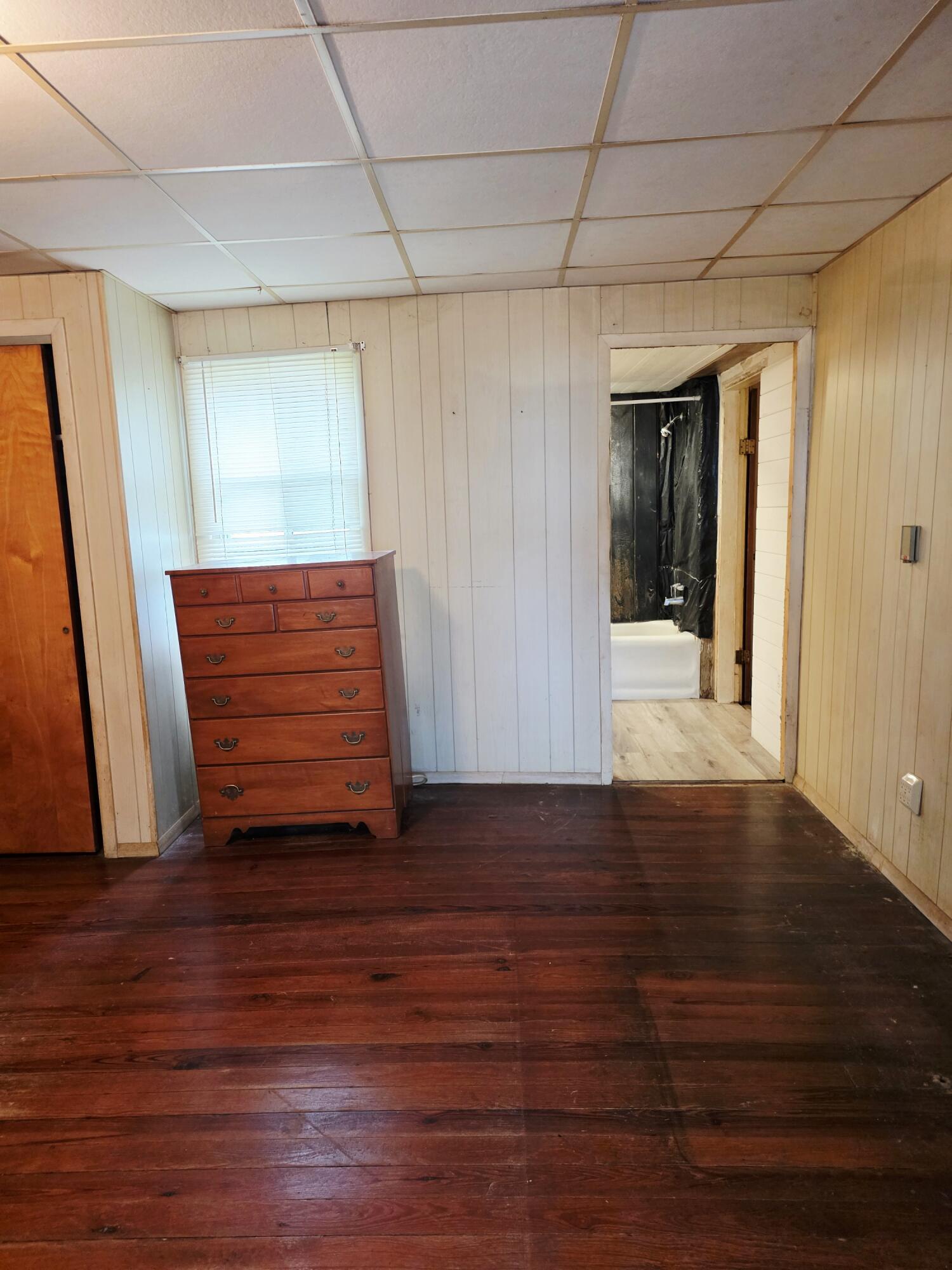 235 Garrett Avenue Property Photo 28
