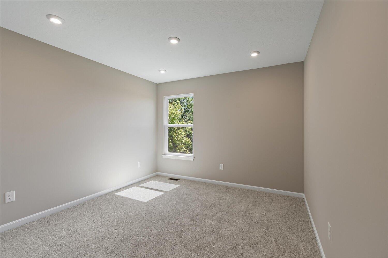 12109 Aosta Valley Drive Property Photo 25