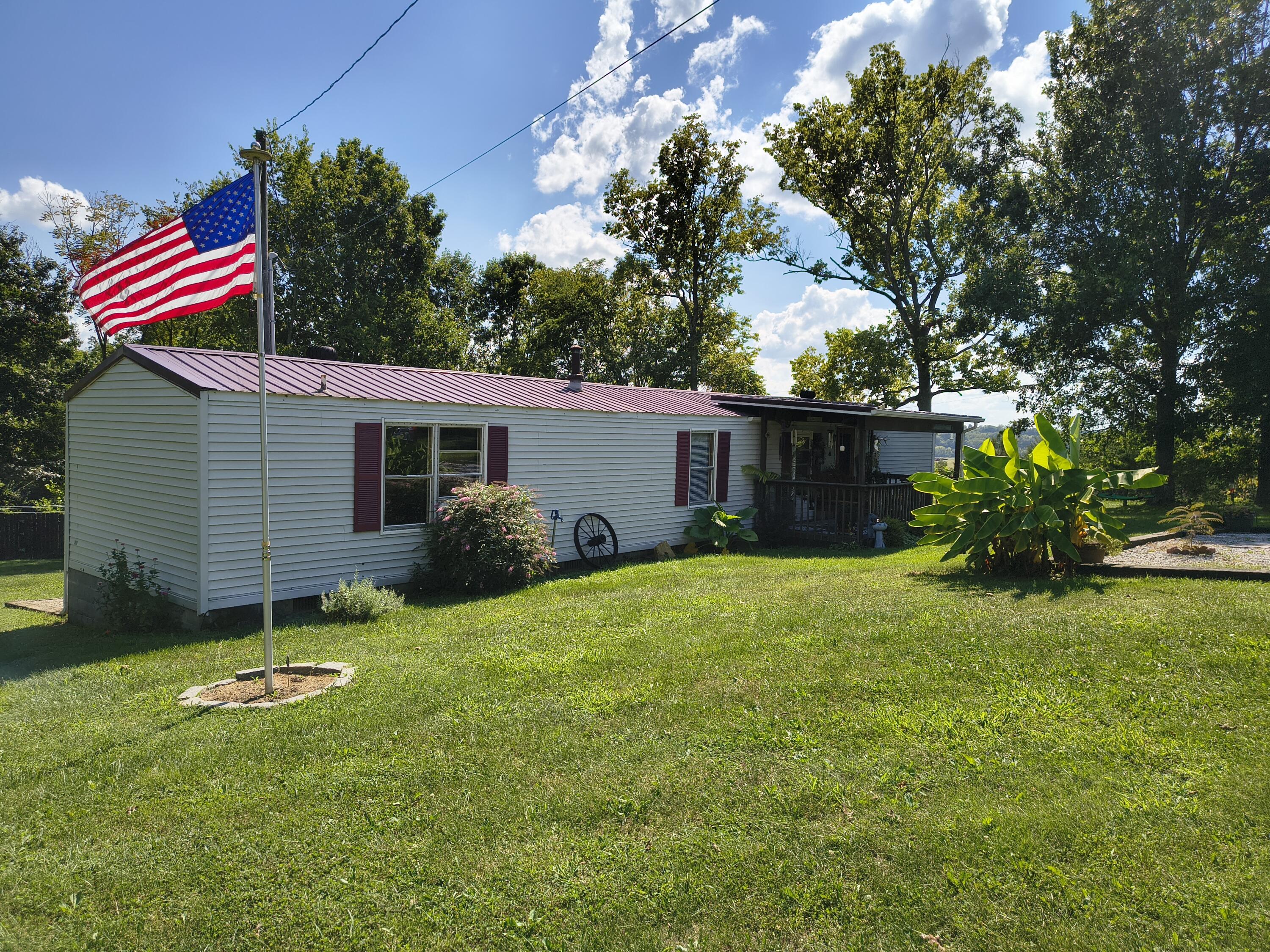 4693 Robinson Union Road Property Photo 1