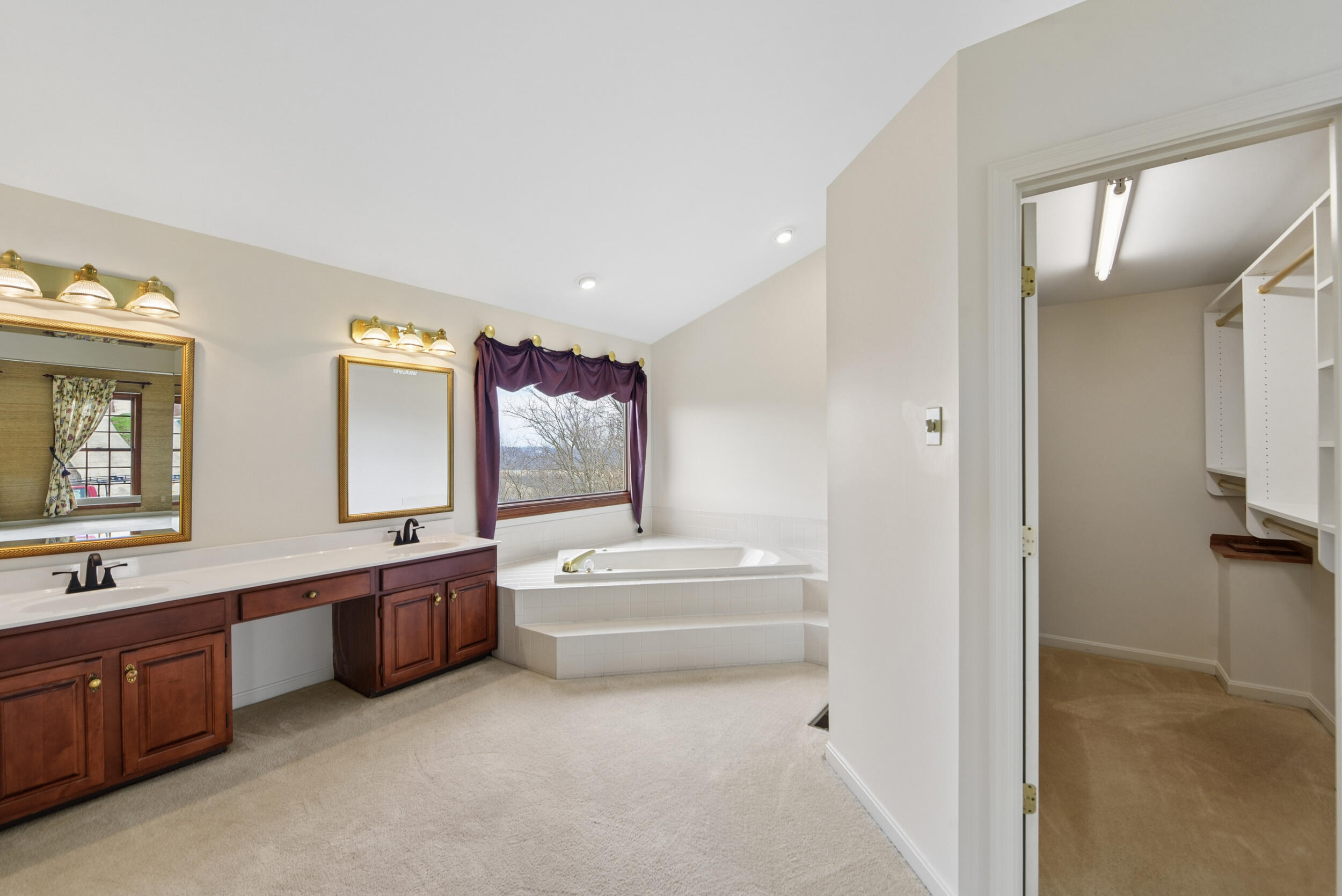 1 Colonel Pointe Drive Property Photo 28
