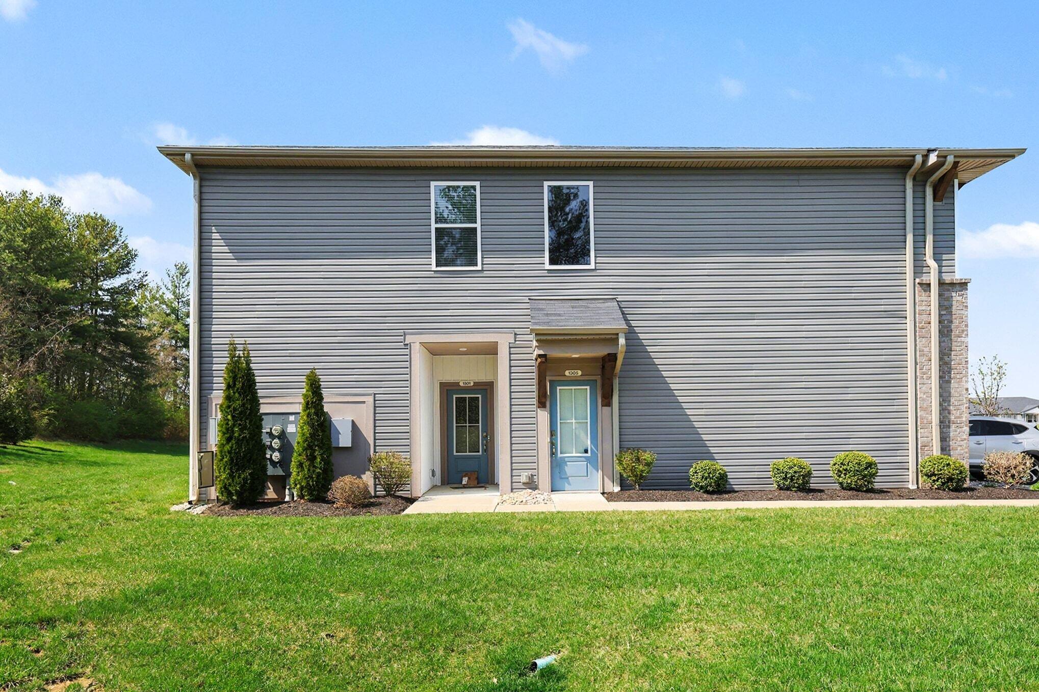 1305 Rubyhill Lane Property Photo 4