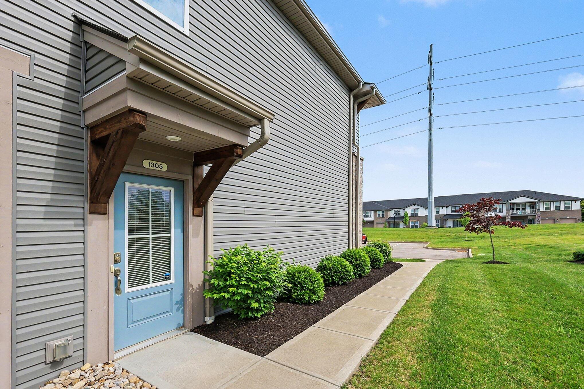 1305 Rubyhill Lane Property Photo 6