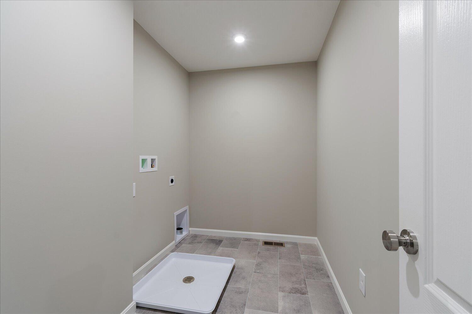 4928 Kerry Crossing Street Property Photo 25