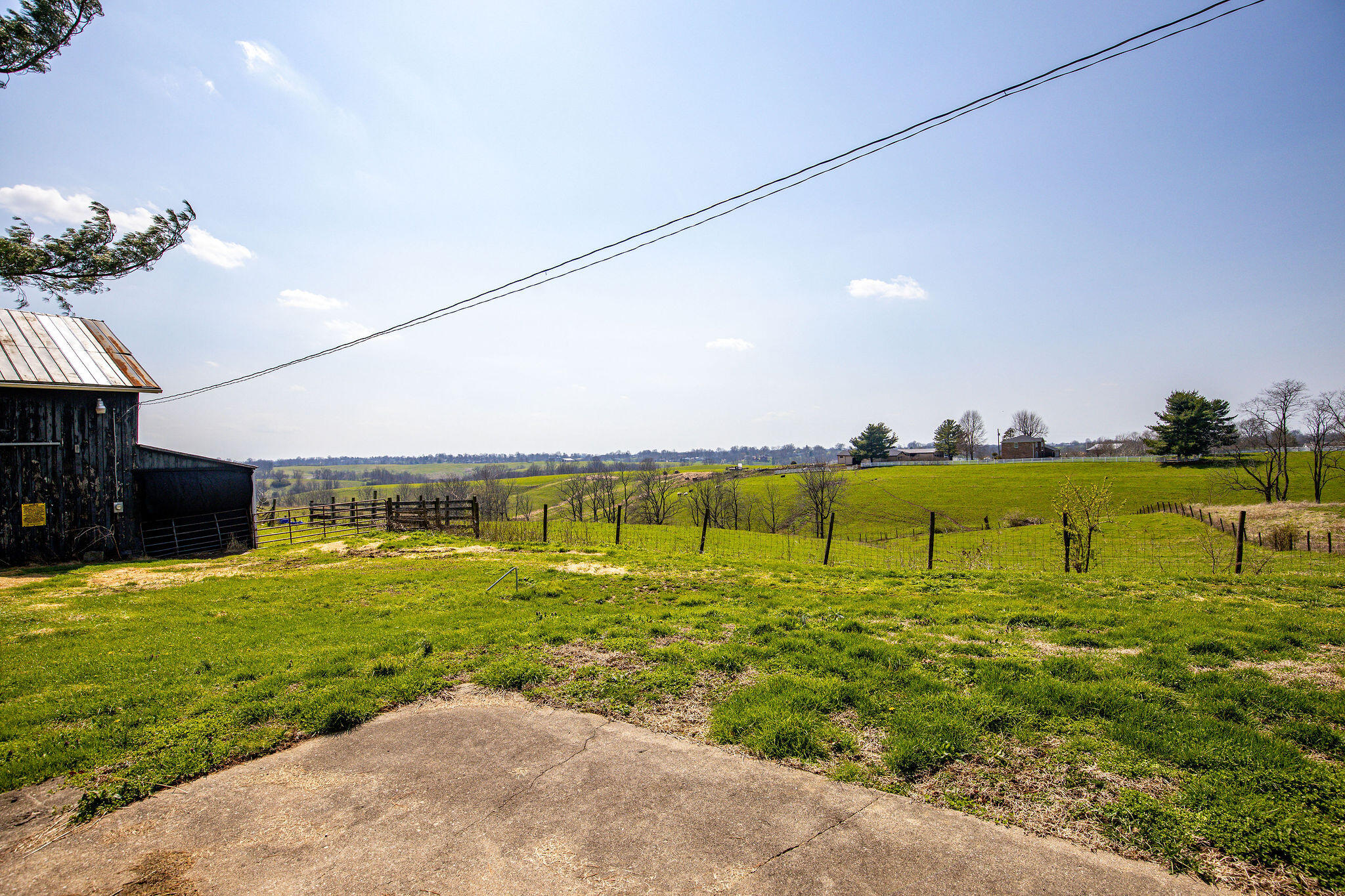 1030 Bannister Pike Property Photo 4