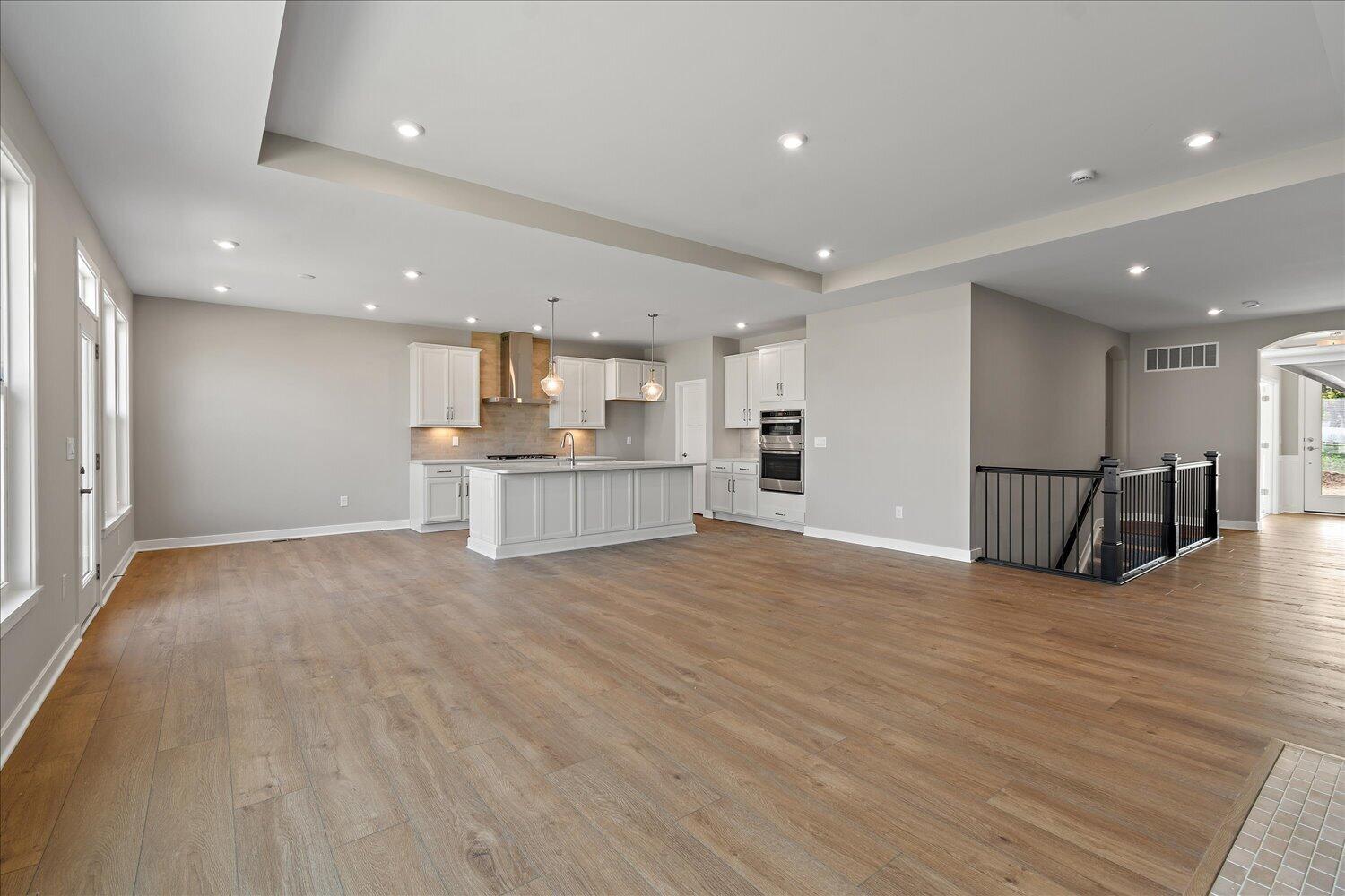 4038 Cullen Drive Property Photo 9