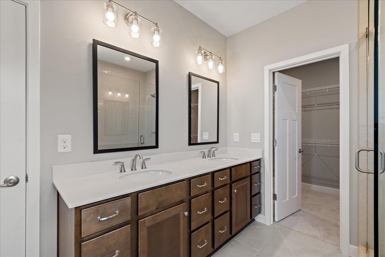 4038 Cullen Drive Property Photo 17