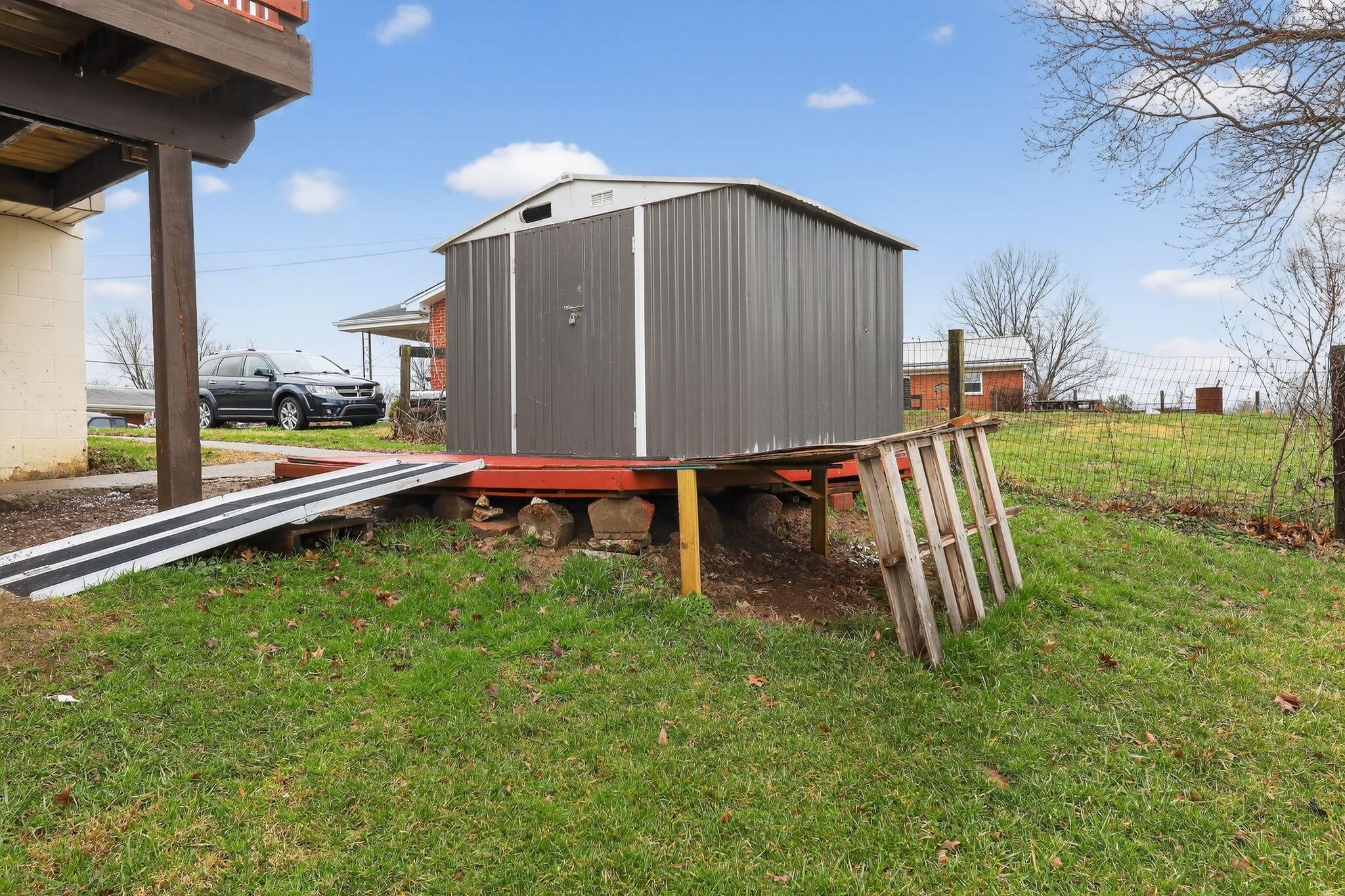 3324 Beech Lane Property Photo 8