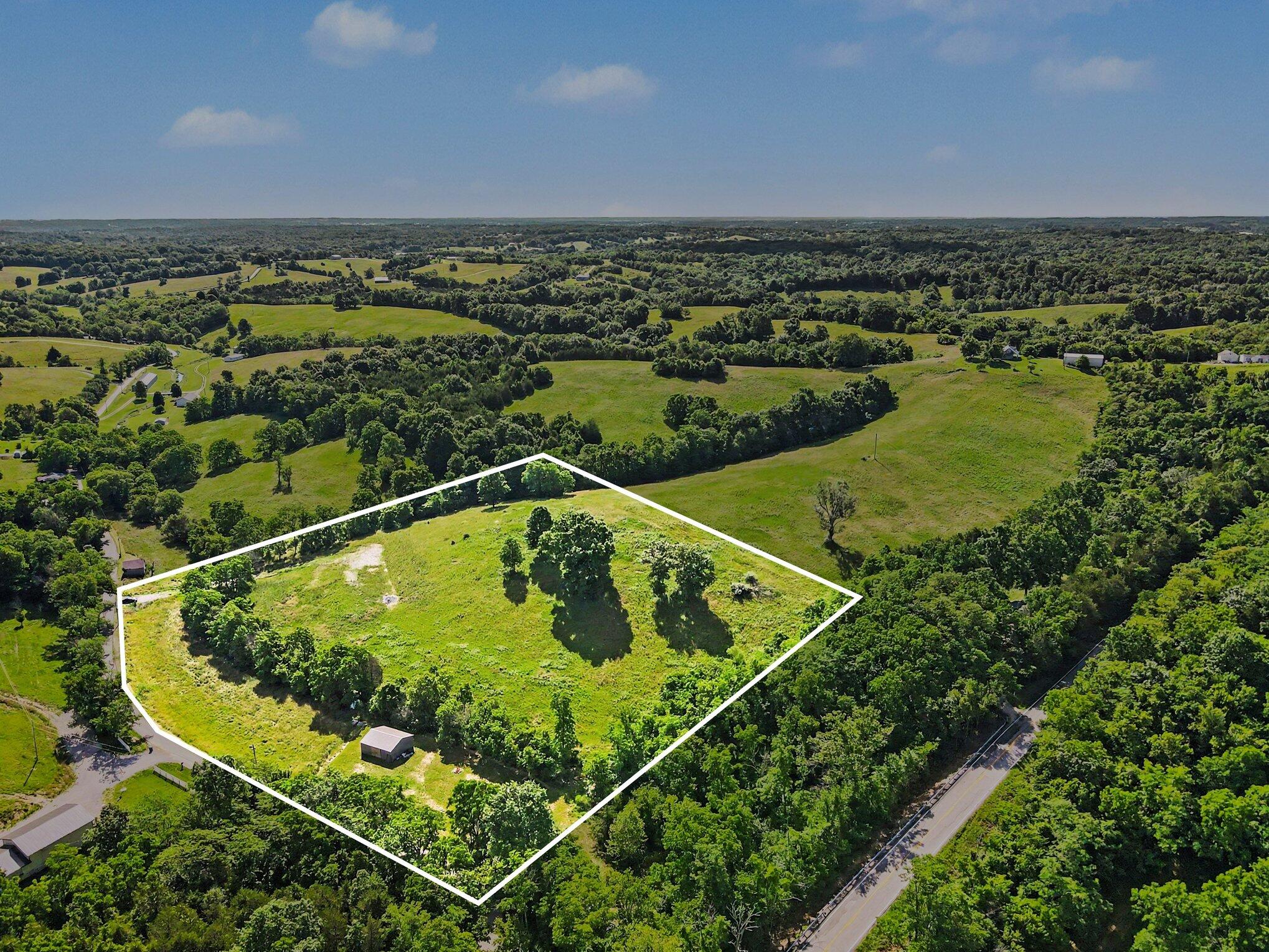 105 Scaffold Lick Creek Road Property Photo 1
