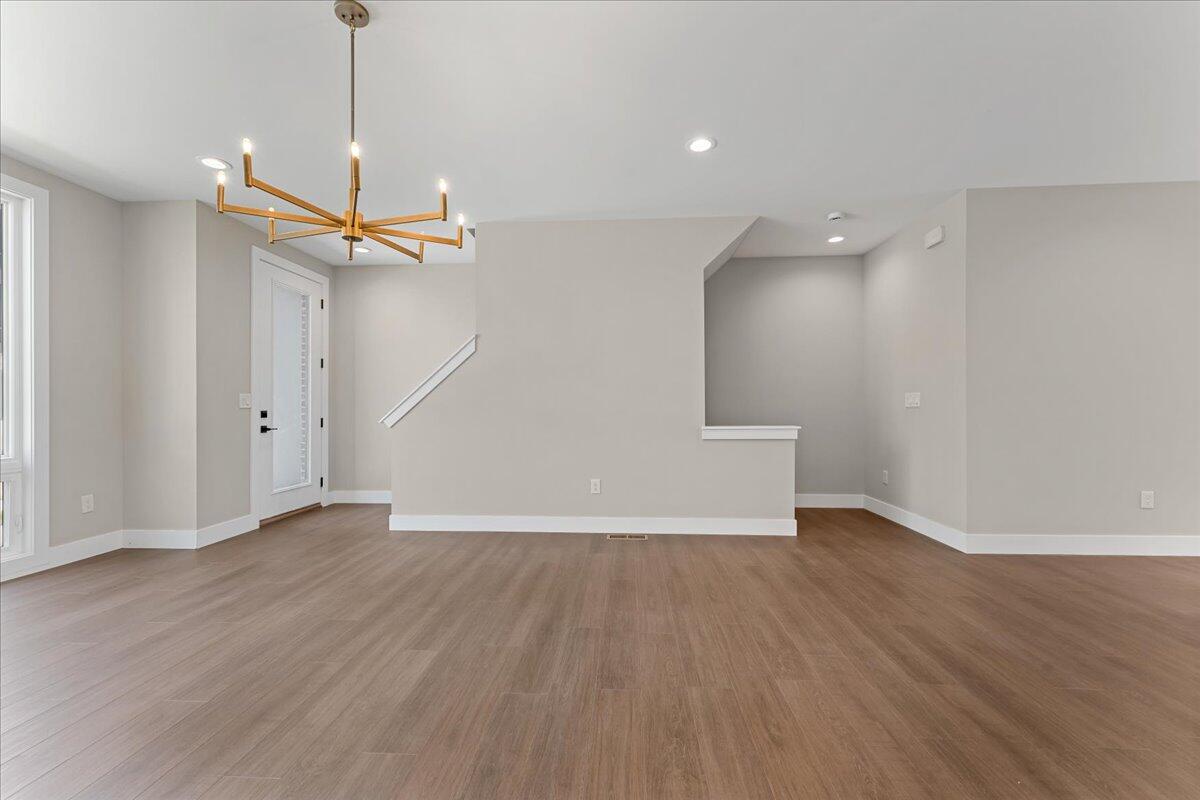 105 W 13th Street, 10 Property Photo 19