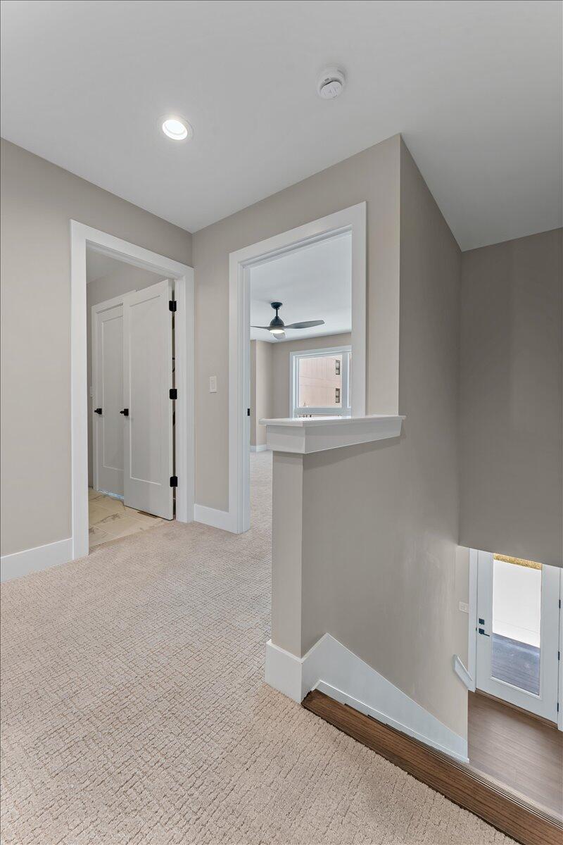105 W 13th Street, 10 Property Photo 28