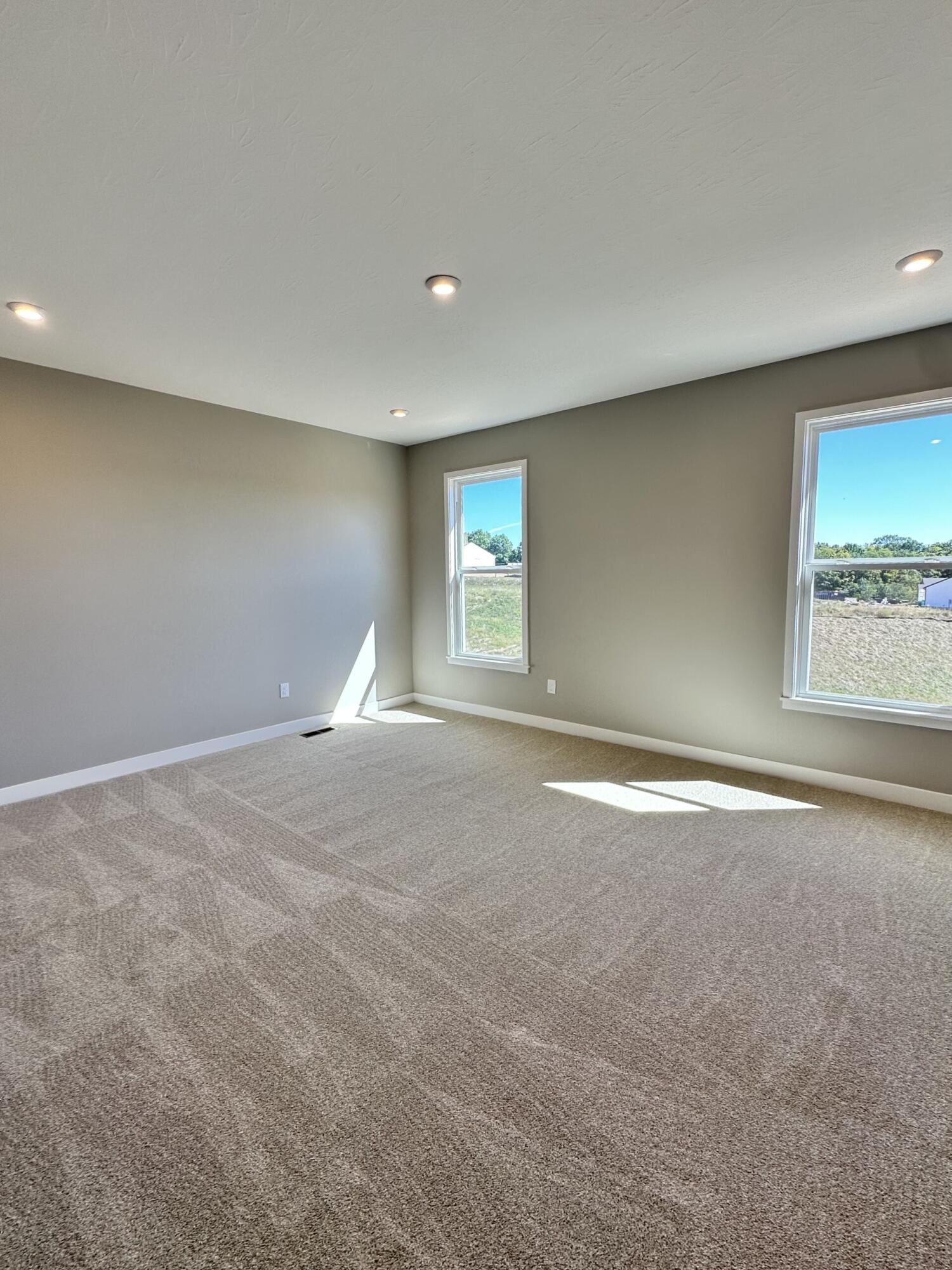 3958 Circollo Drive Property Photo 5