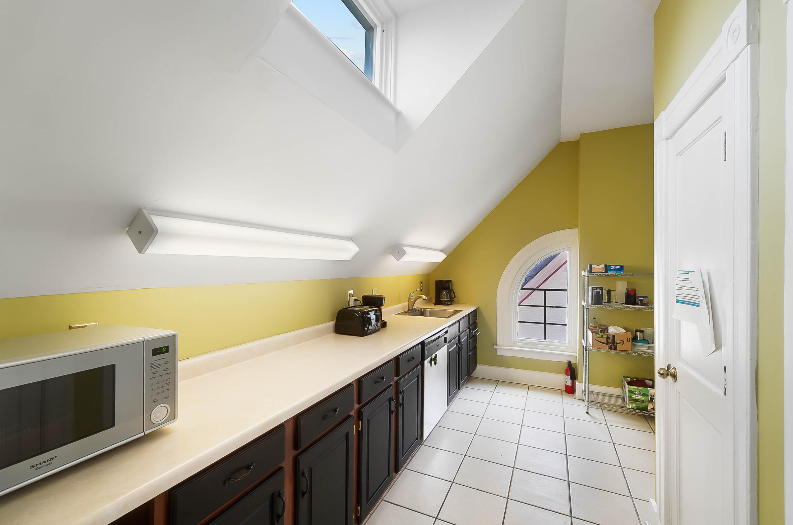 411 Garrard Street Property Photo 25