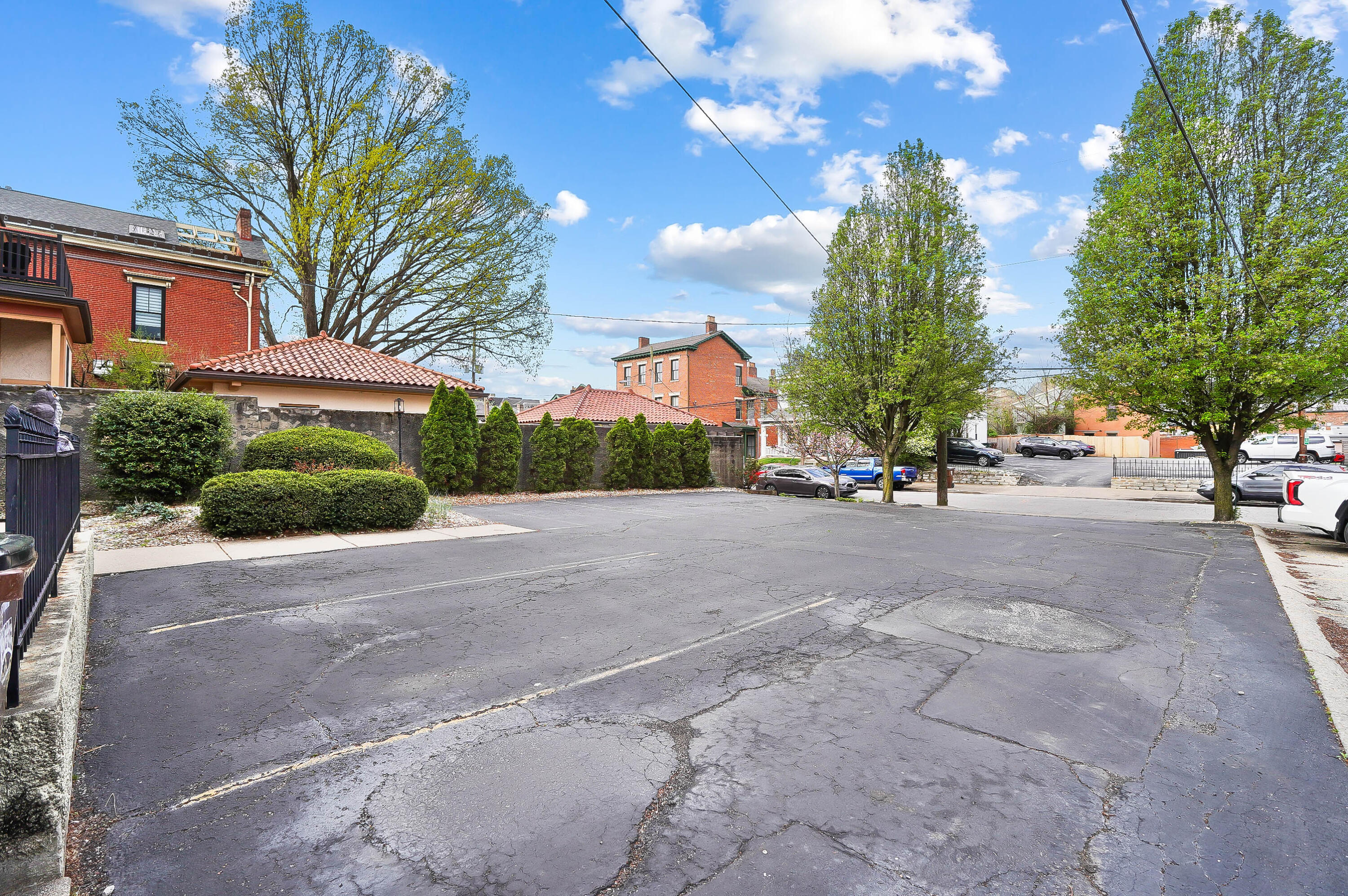 411 Garrard Street Property Photo 39